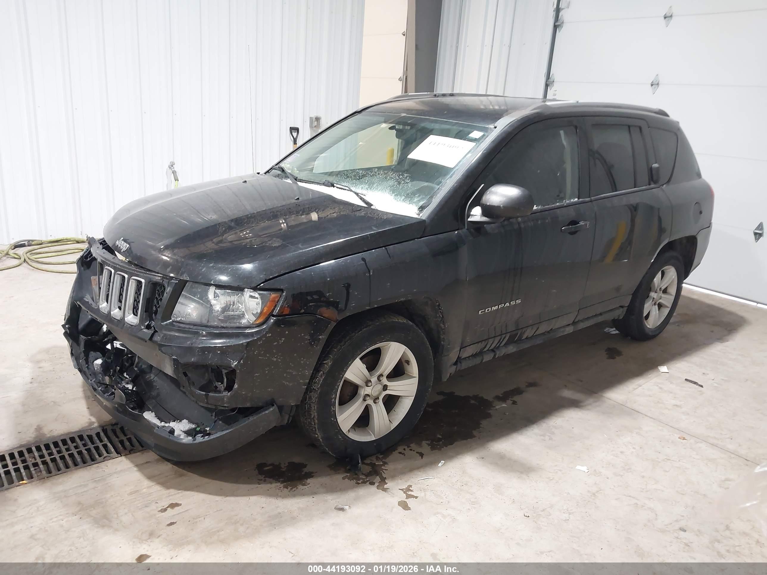 JEEP COMPASS image 2
