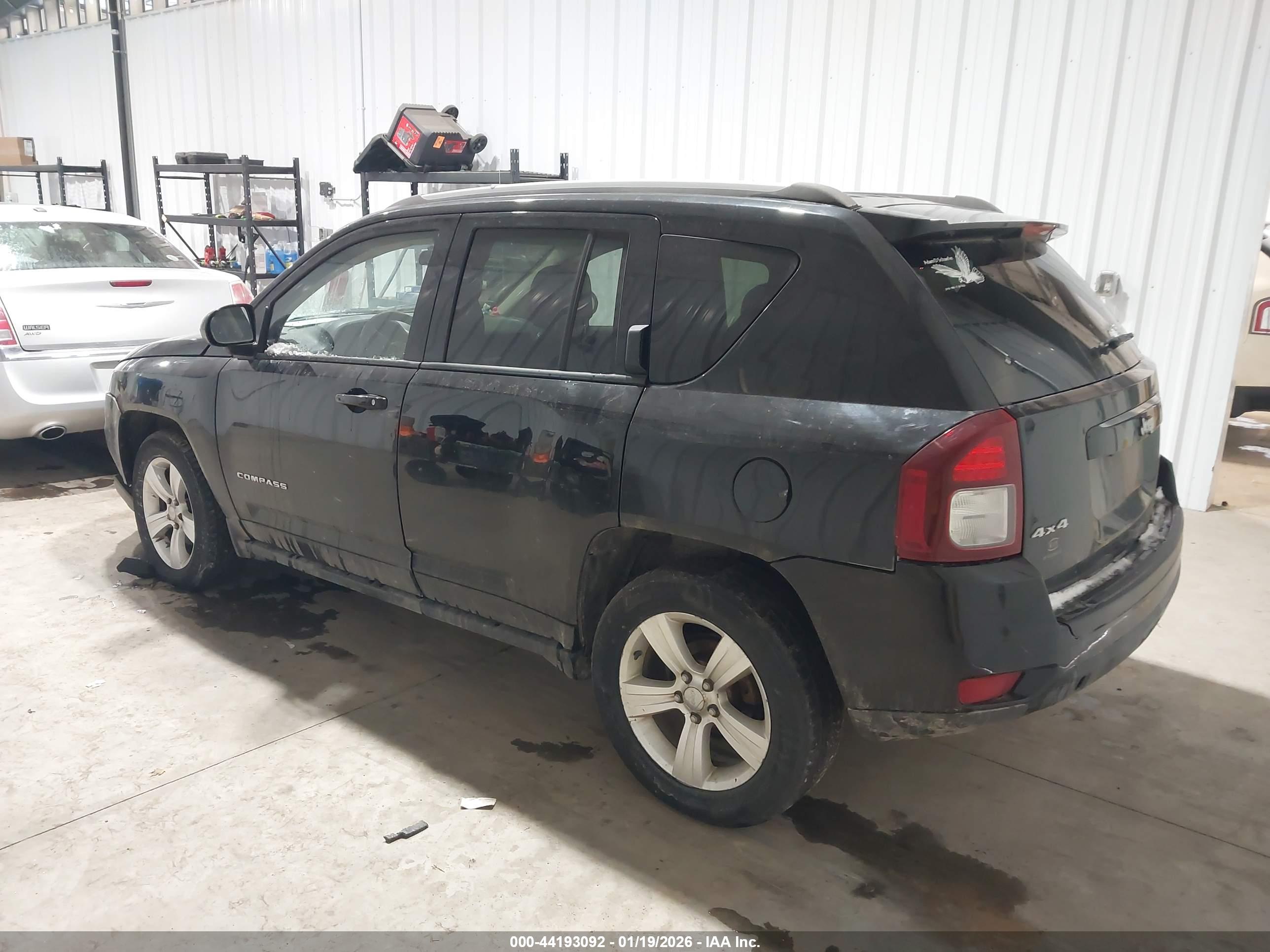 JEEP COMPASS image 3