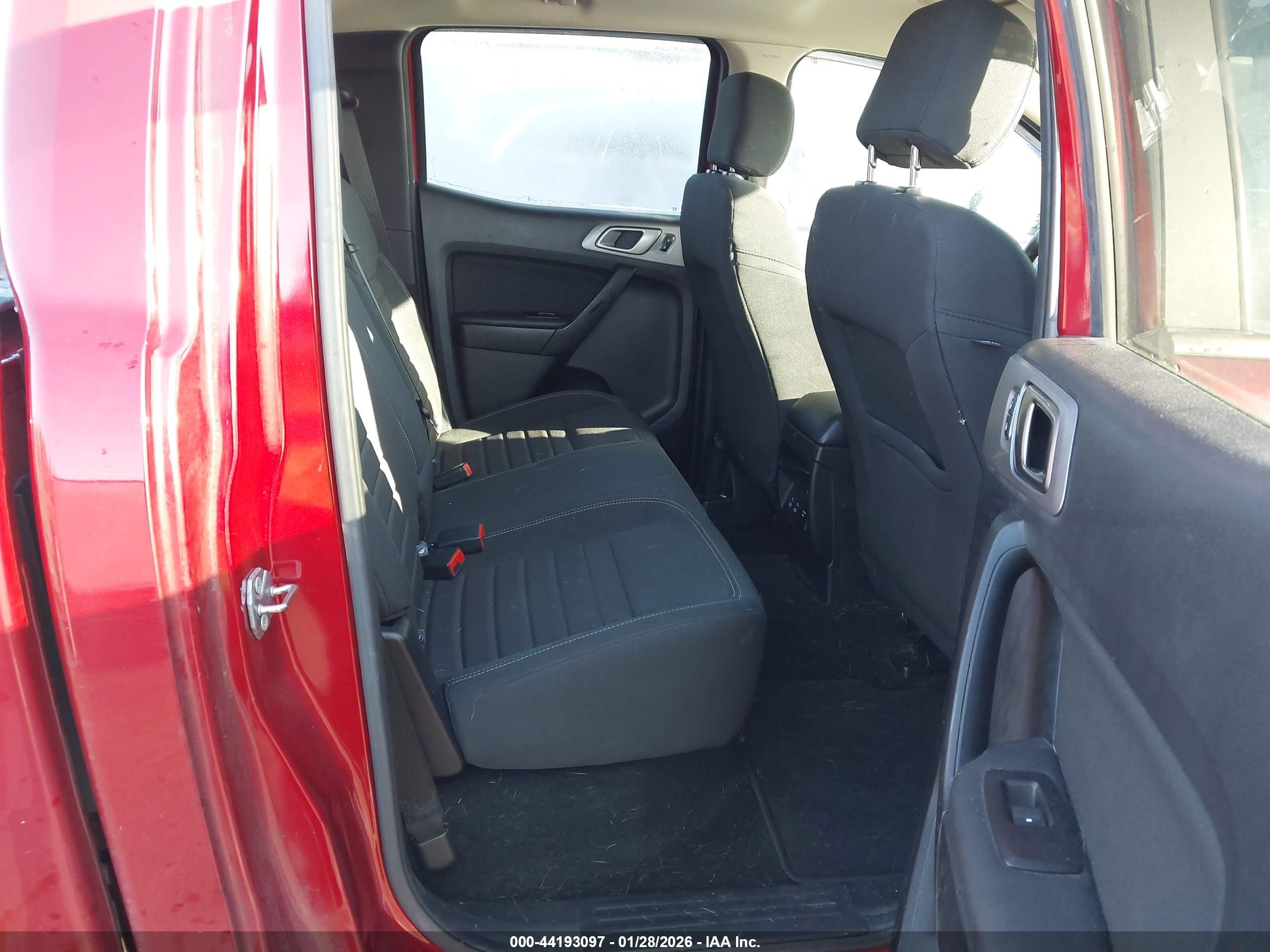 FORD RANGER image 8