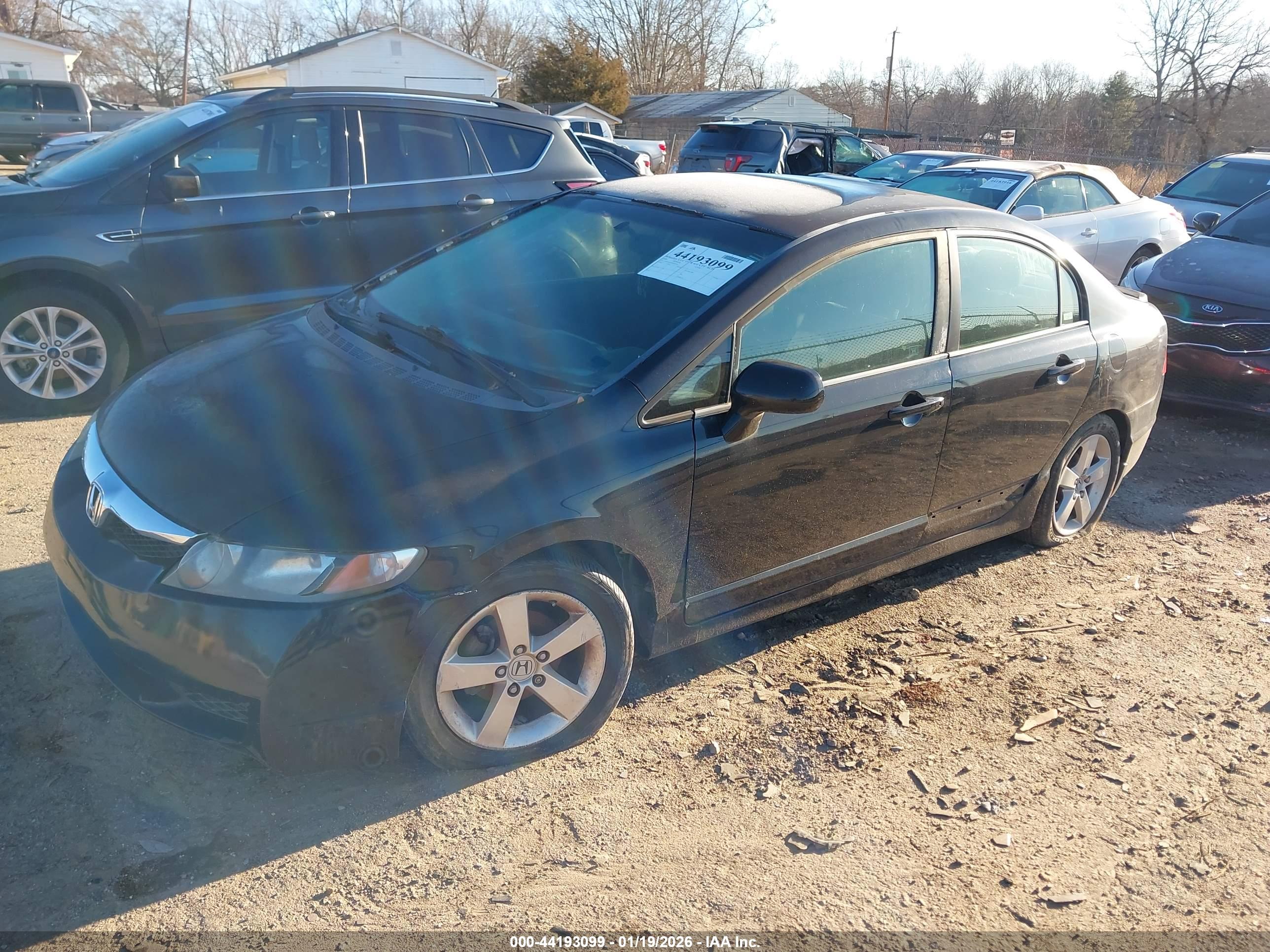 HONDA CIVIC image 2