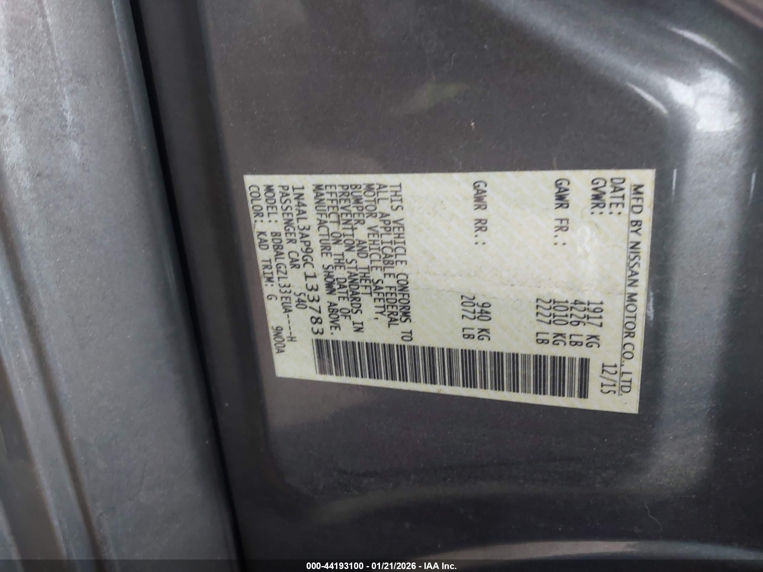 NISSAN ALTIMA image 9