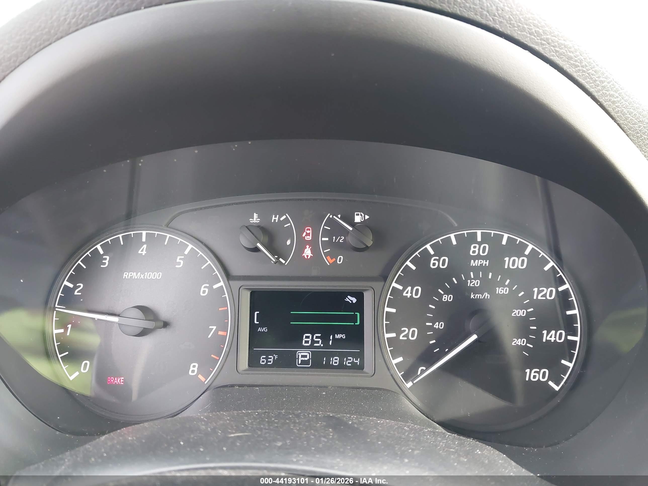 NISSAN SENTRA image 7