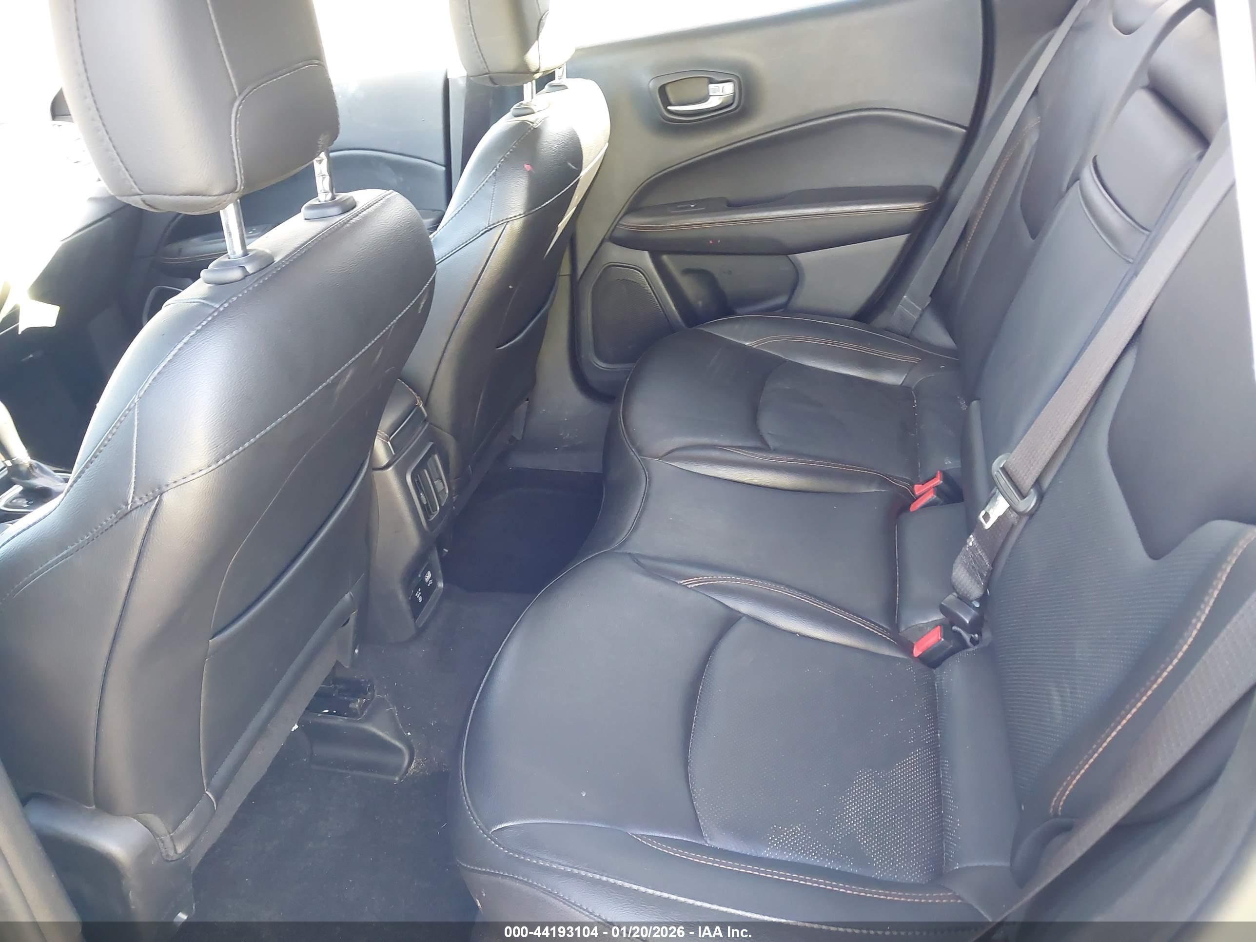 JEEP COMPASS image 8