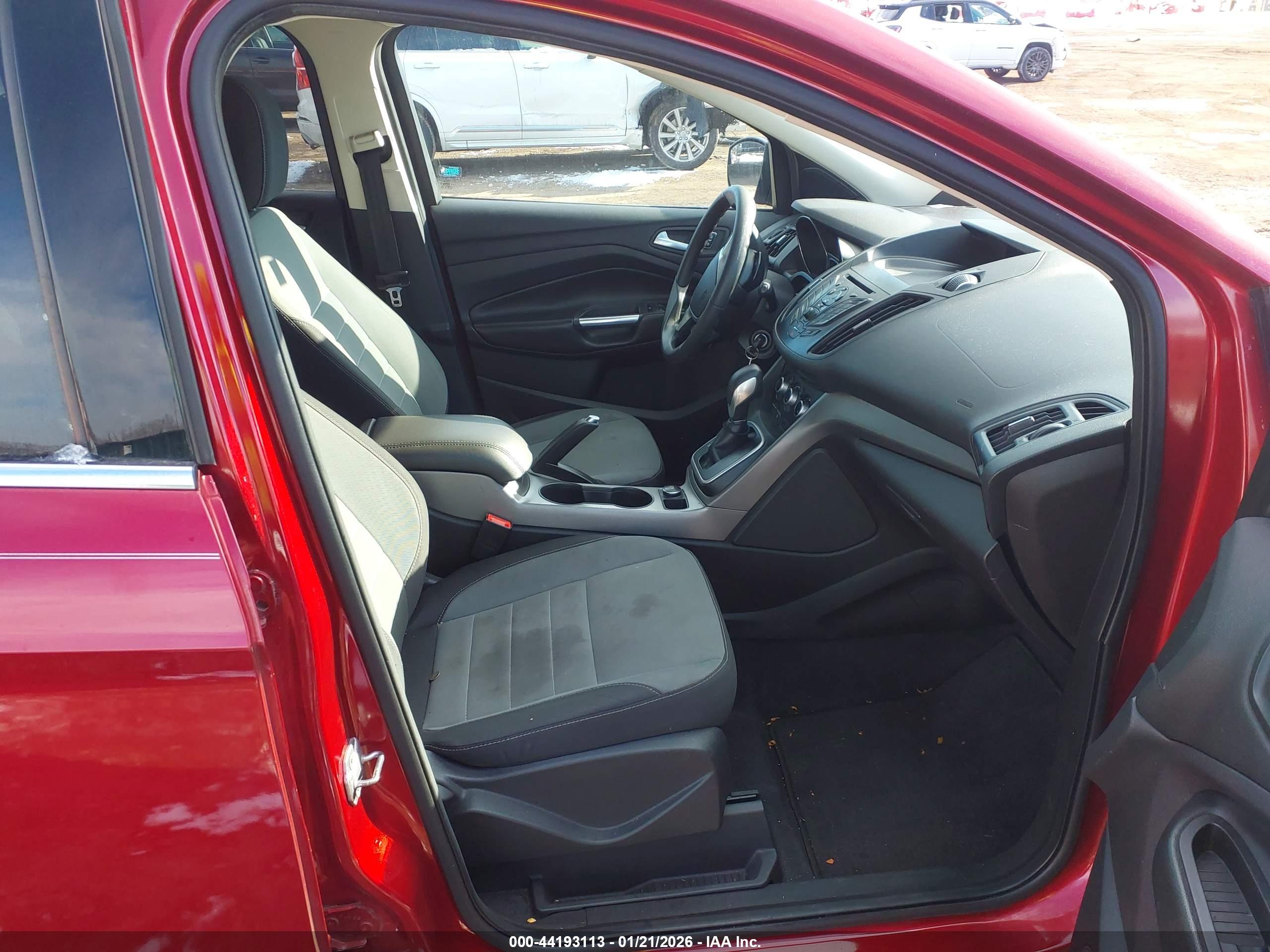 FORD ESCAPE image 5