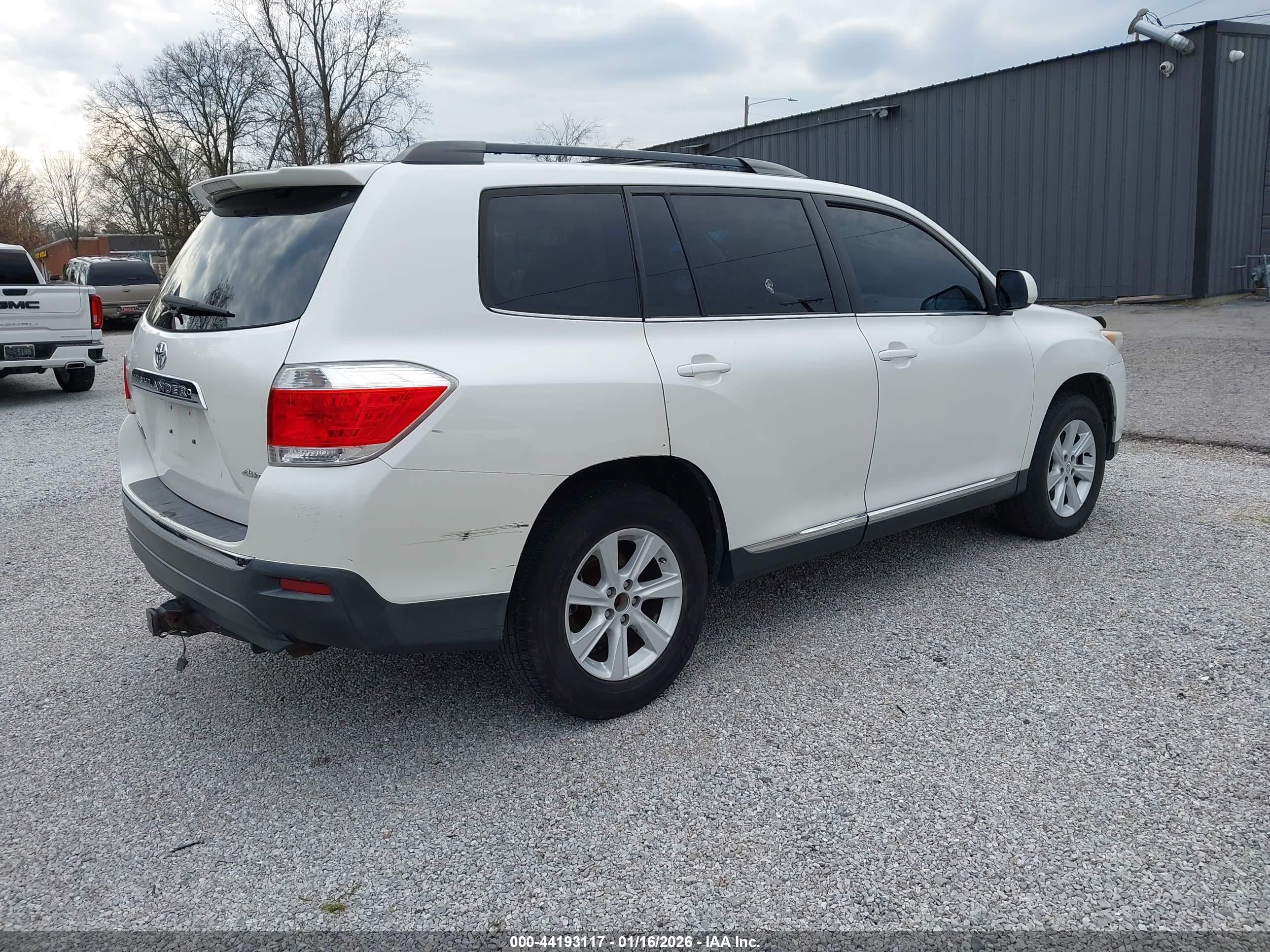TOYOTA HIGHLANDER image 4