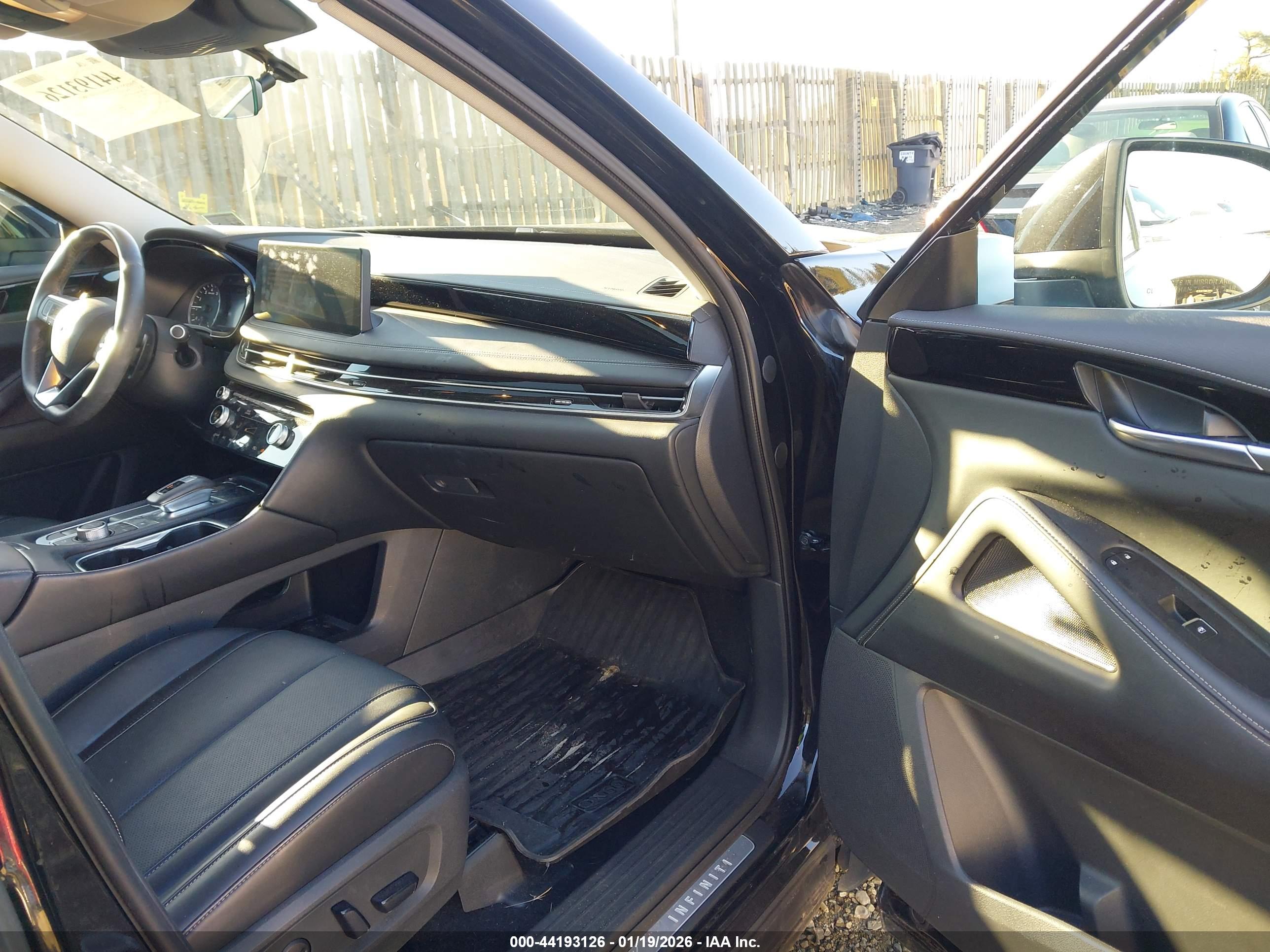 INFINITI QX60 image 5