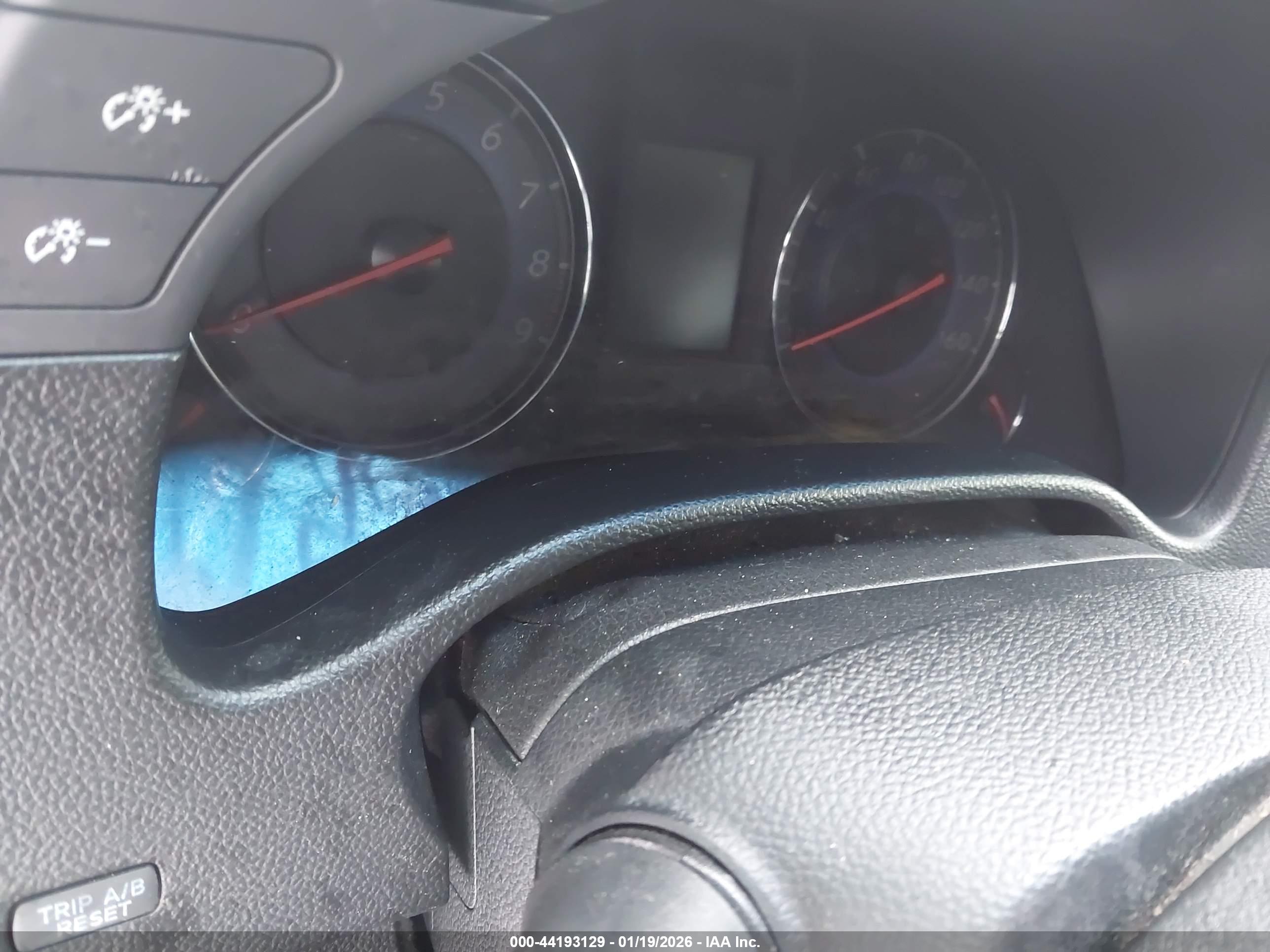 INFINITI G37 image 7