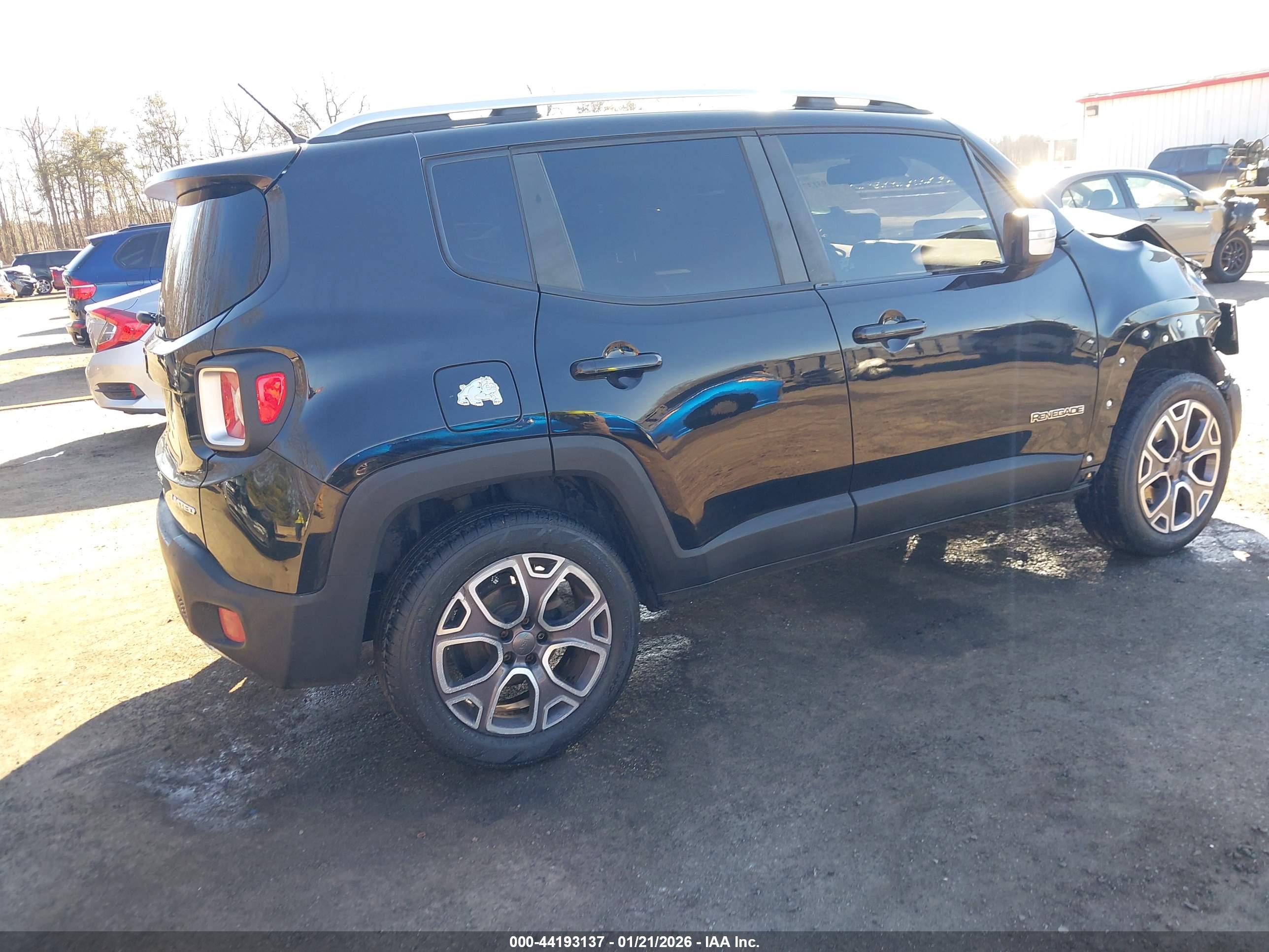 JEEP RENEGADE image 4