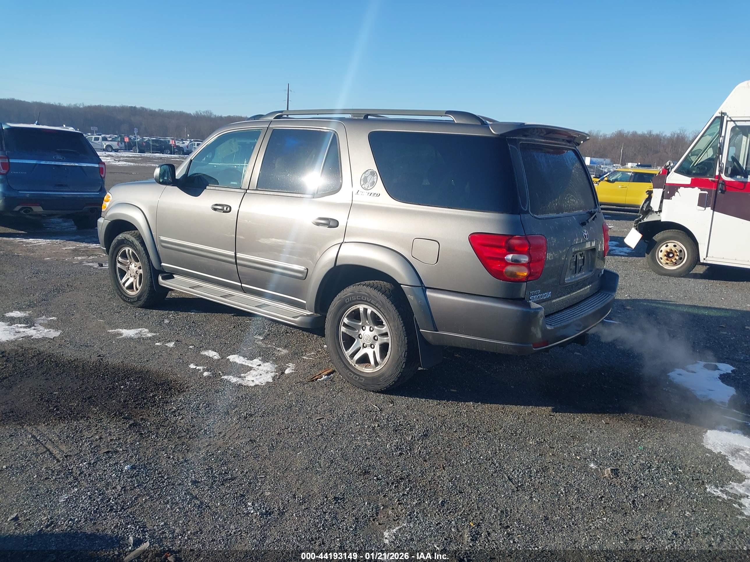 TOYOTA SEQUOIA image 3