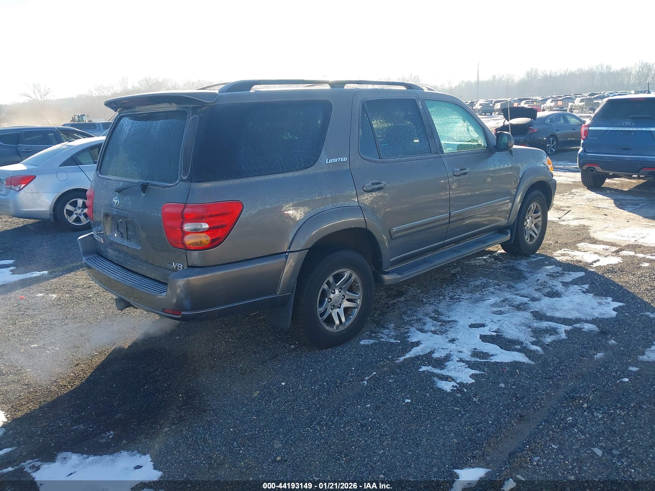 TOYOTA SEQUOIA image 4