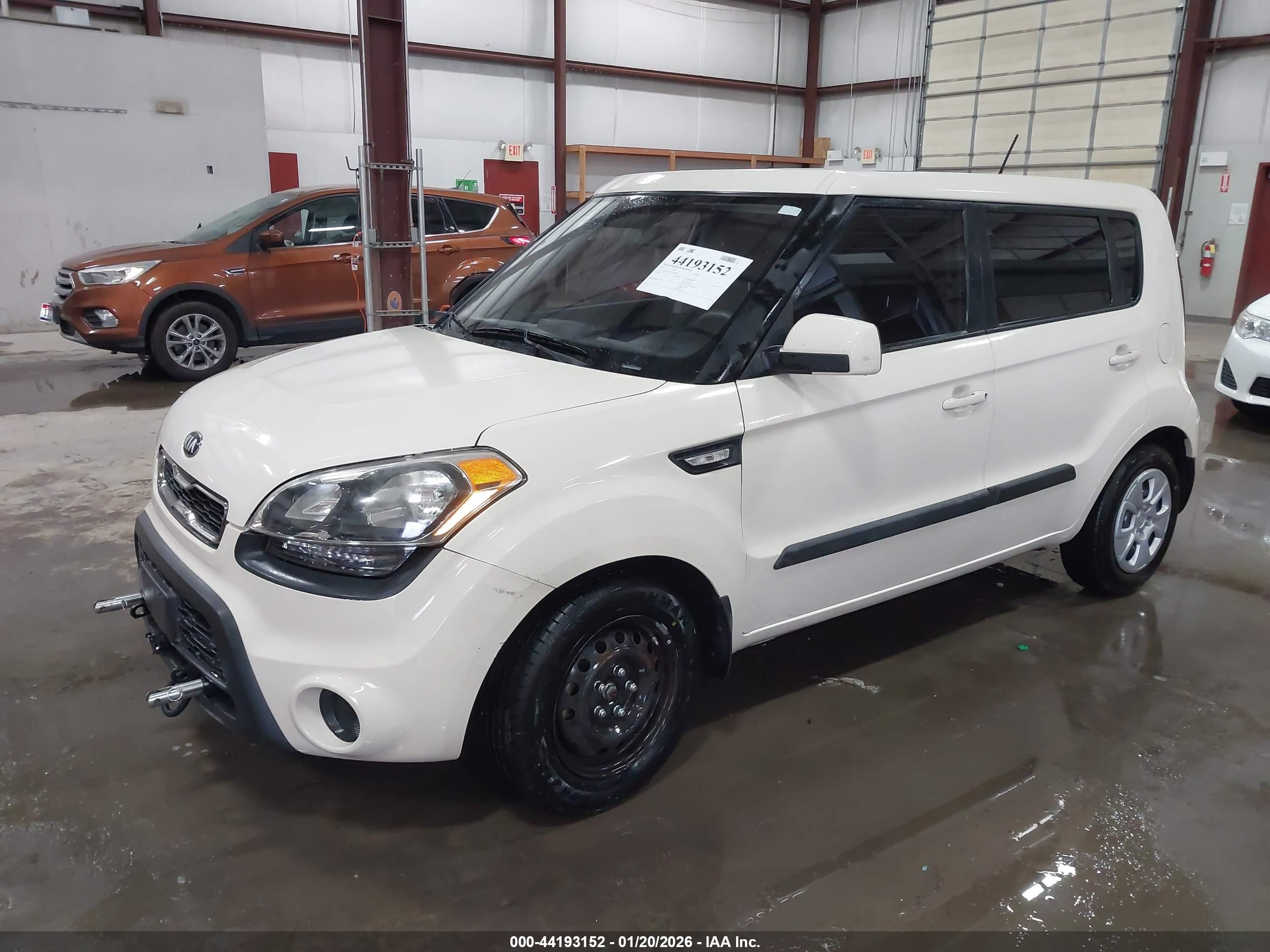 KIA SOUL image 2