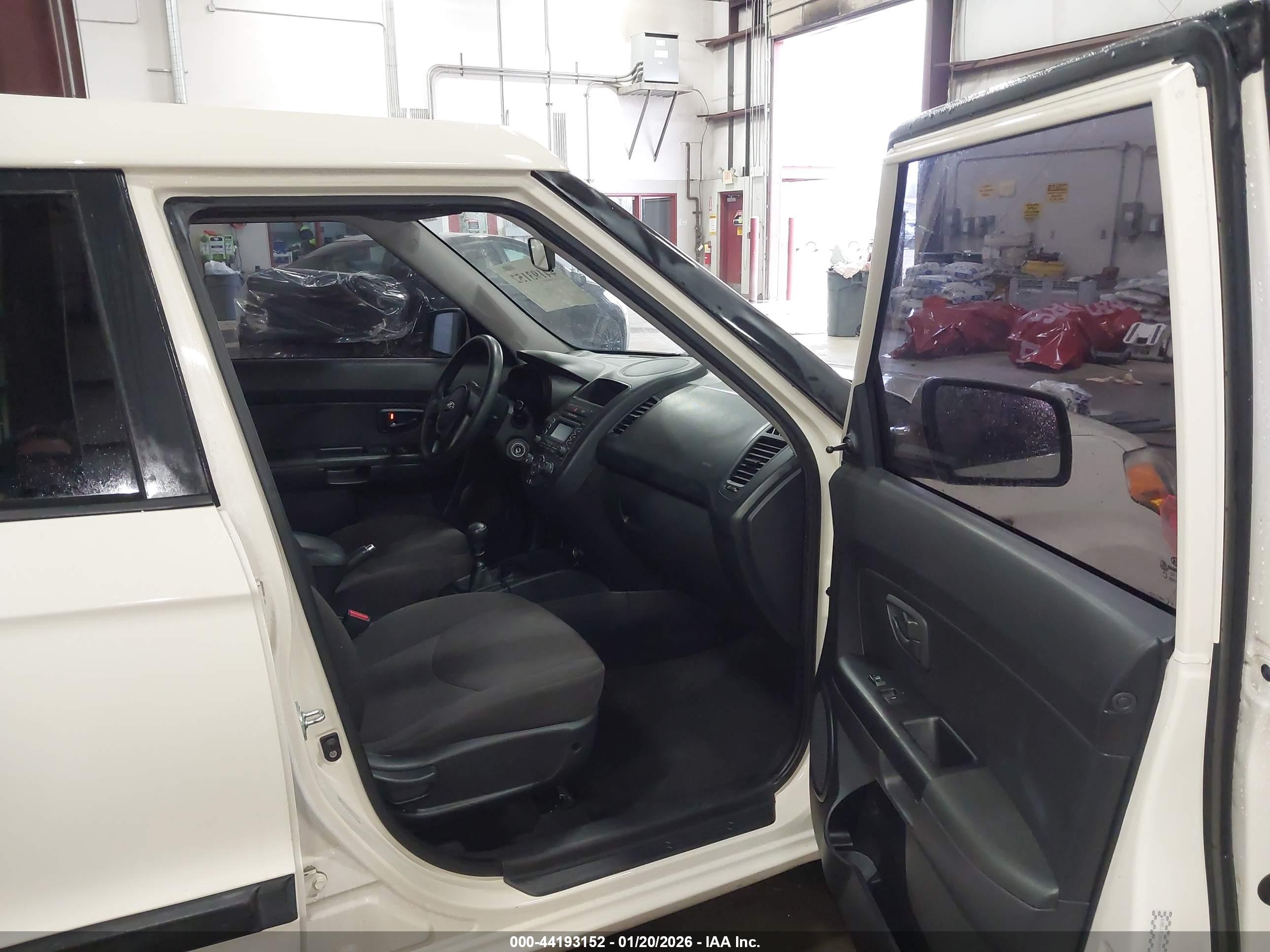 KIA SOUL image 5