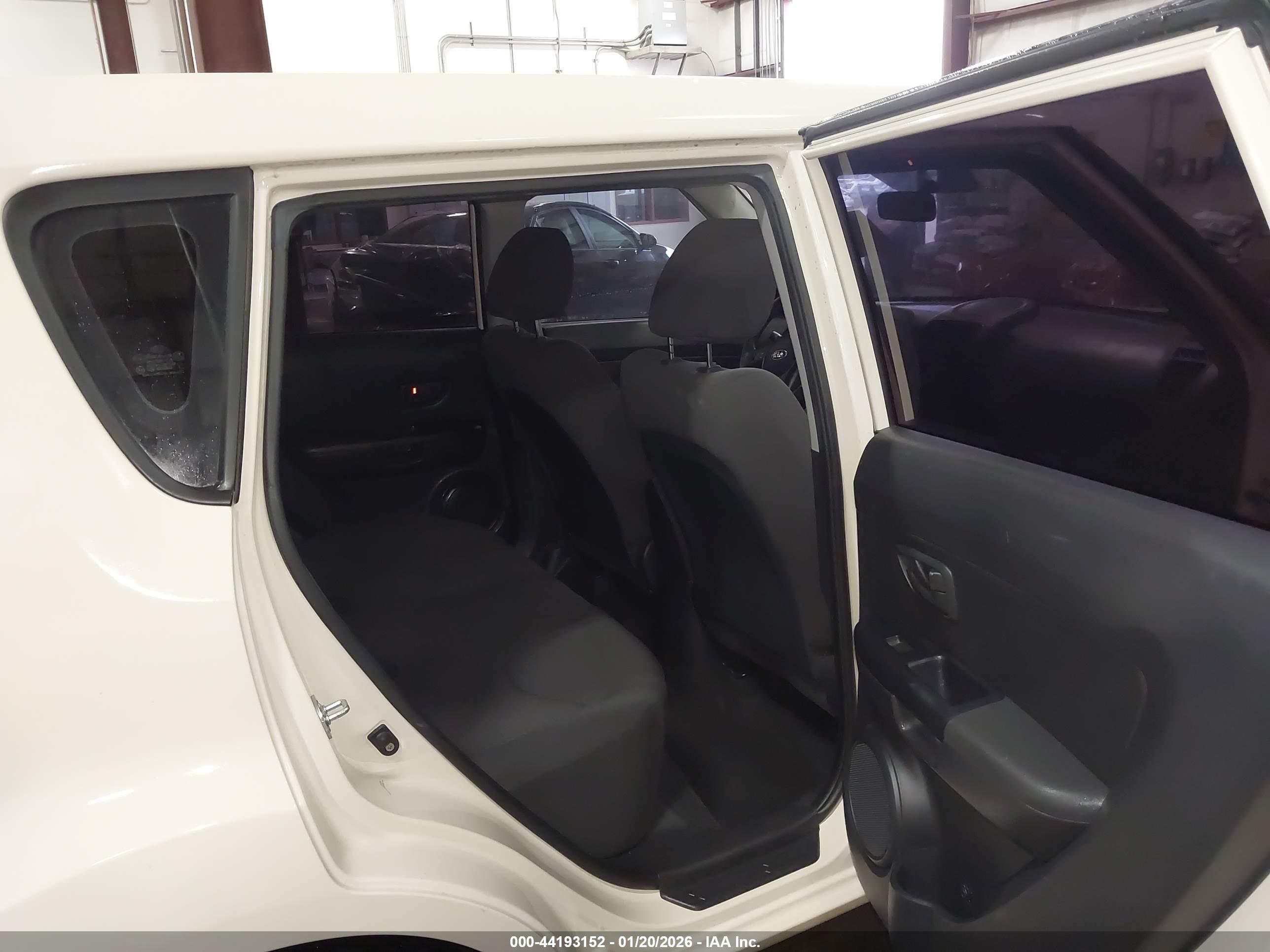 KIA SOUL image 8