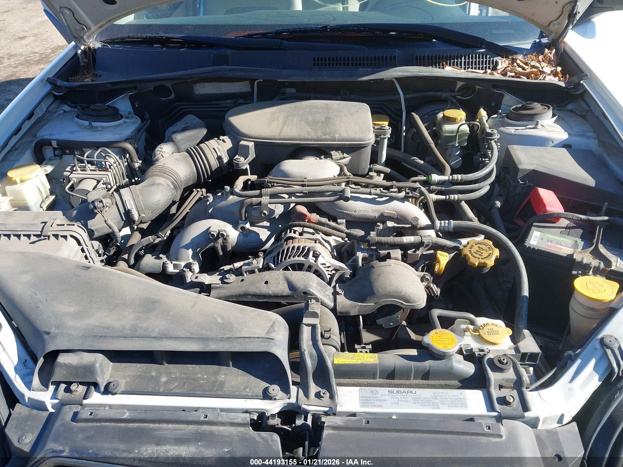 SUBARU OUTBACK image 10