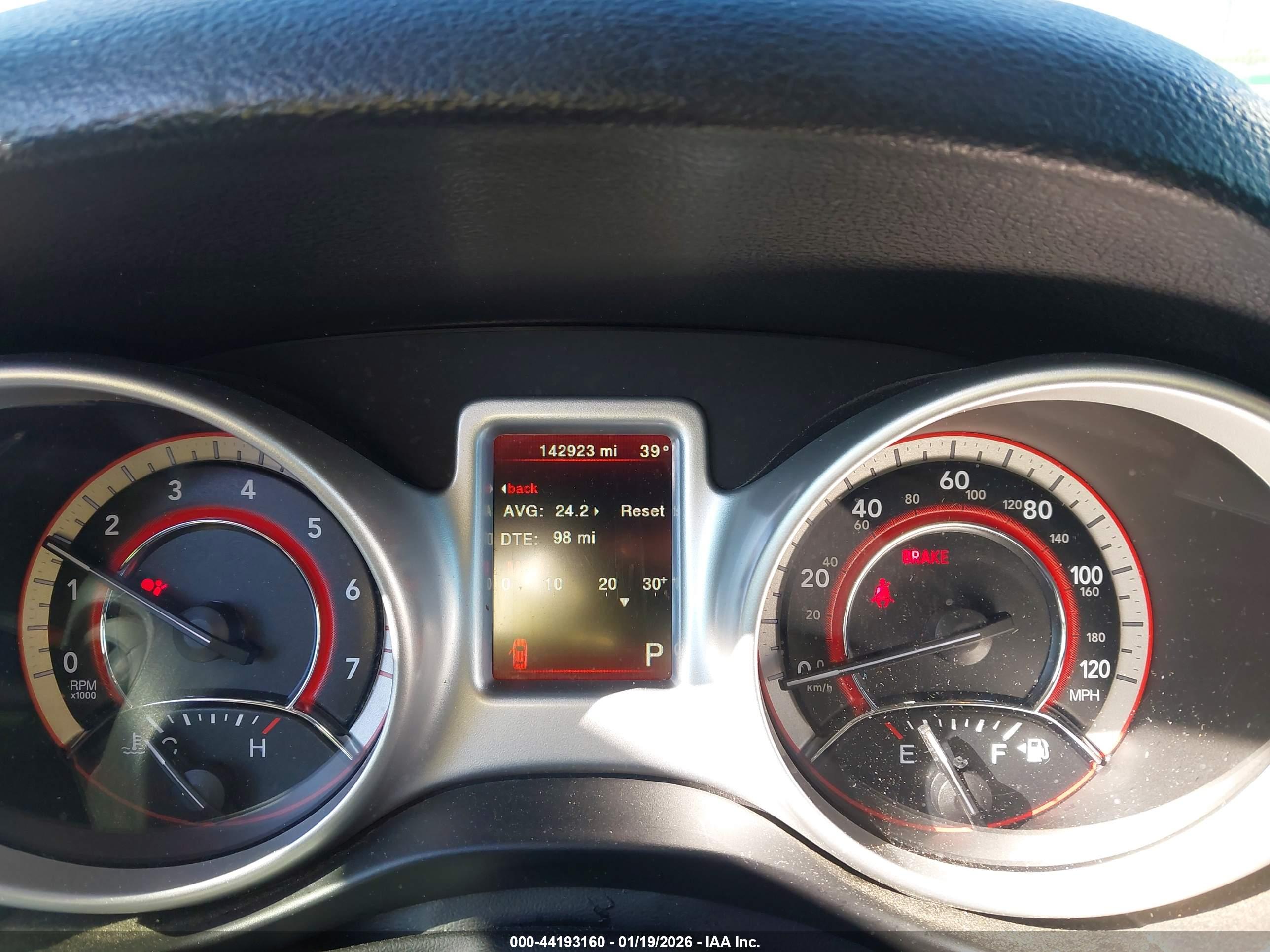 DODGE JOURNEY image 7