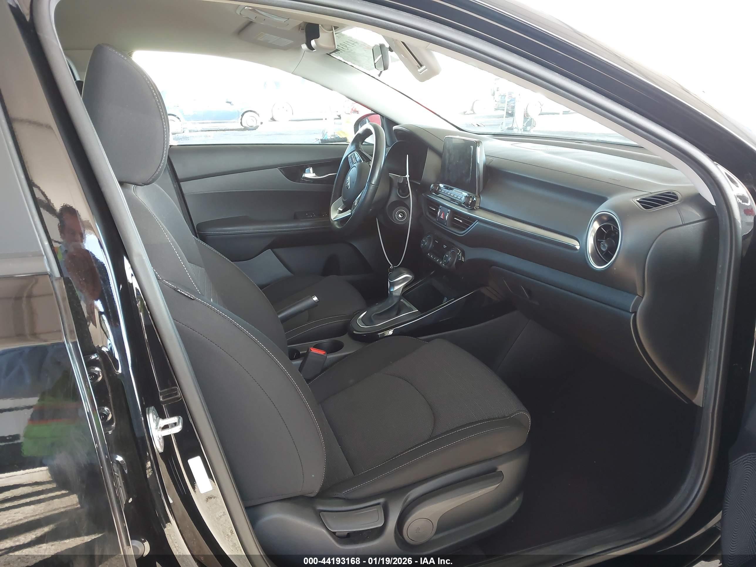 KIA FORTE image 5