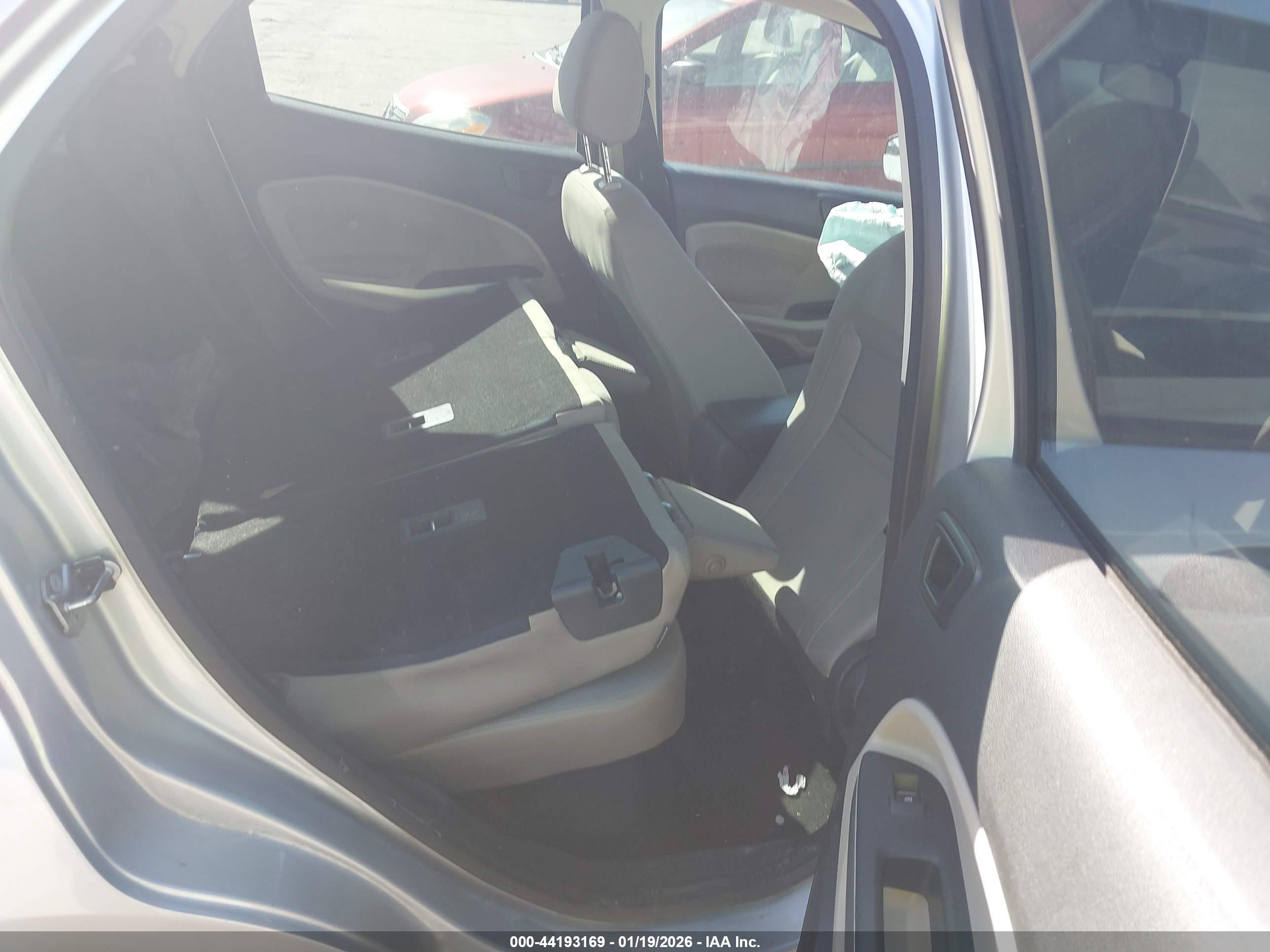 FORD ECOSPORT image 8