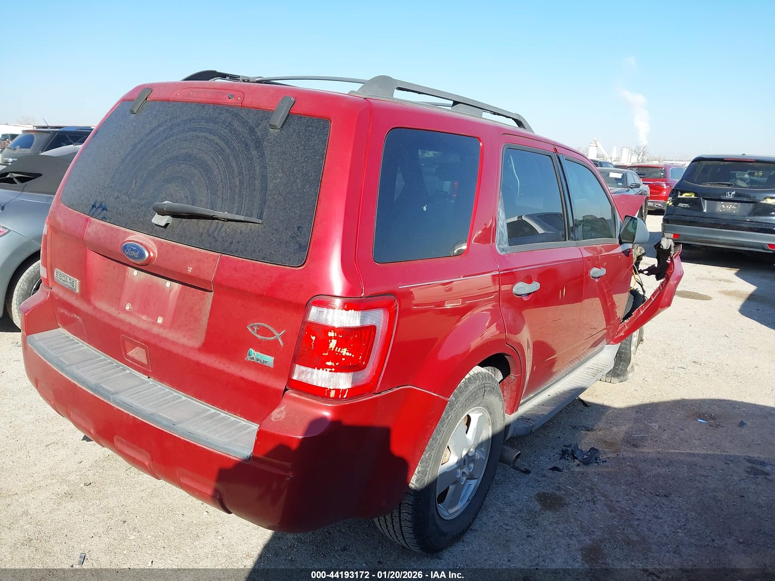 FORD ESCAPE image 4