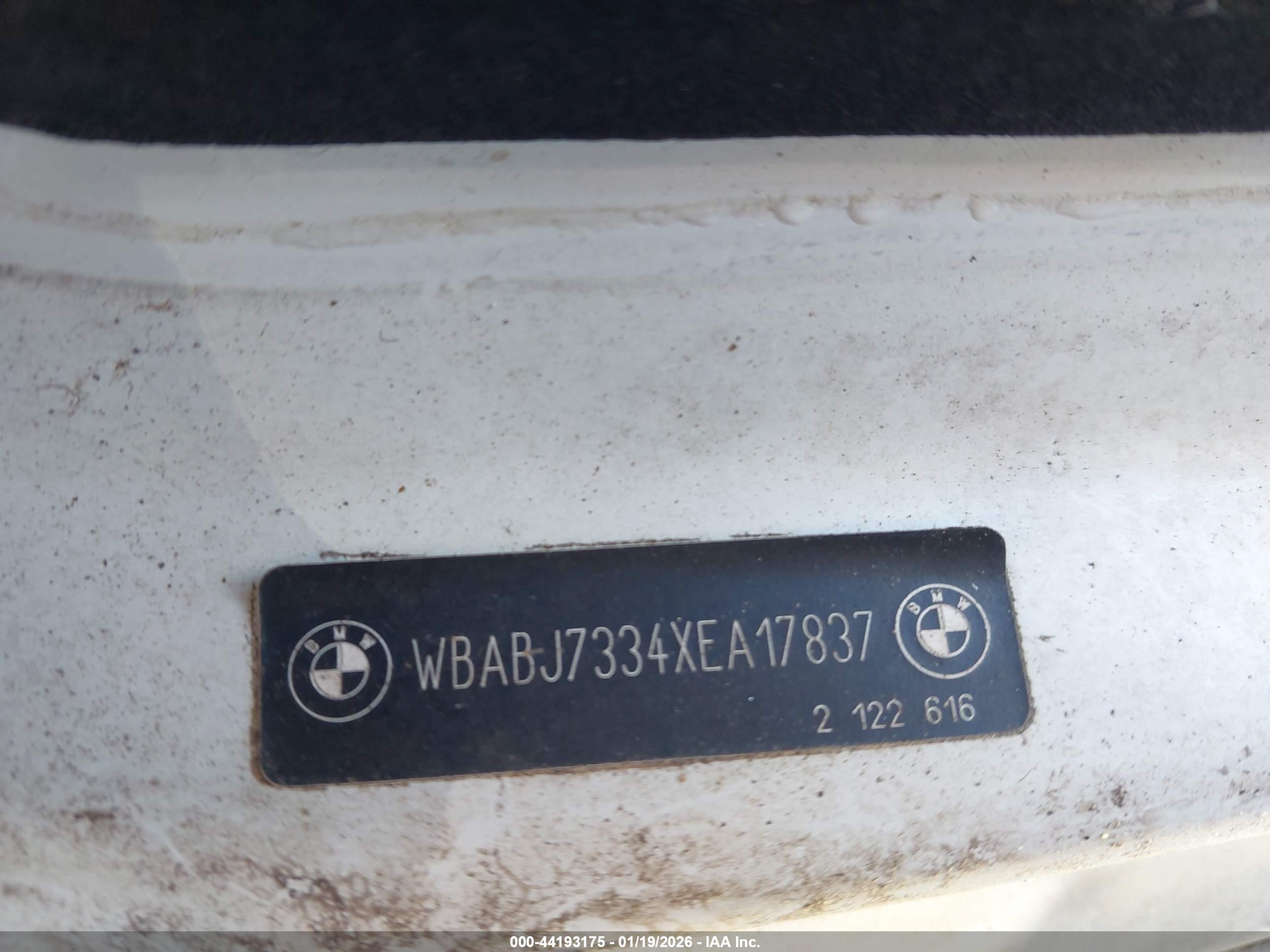 BMW 323IC image 9