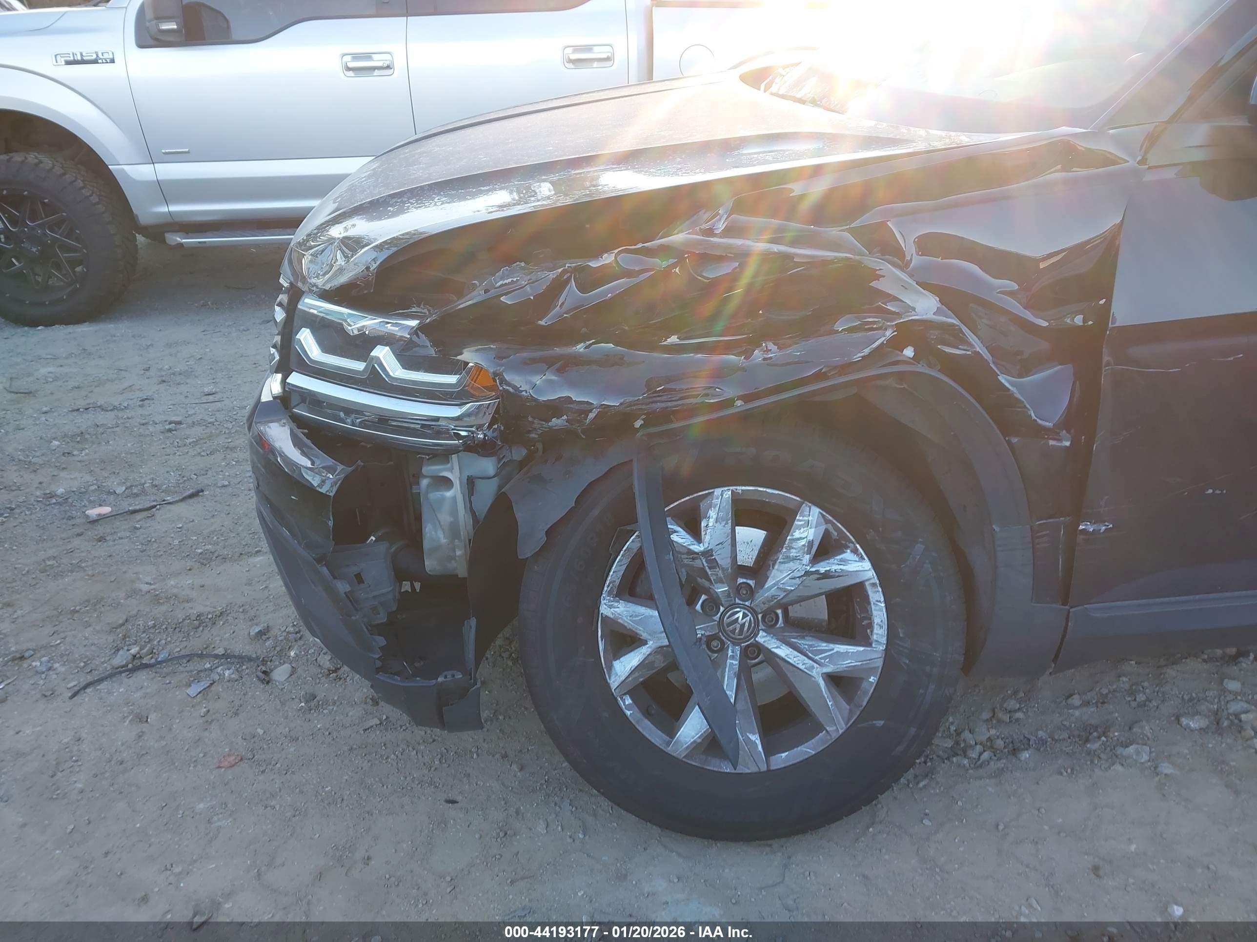 VOLKSWAGEN ATLAS image 6