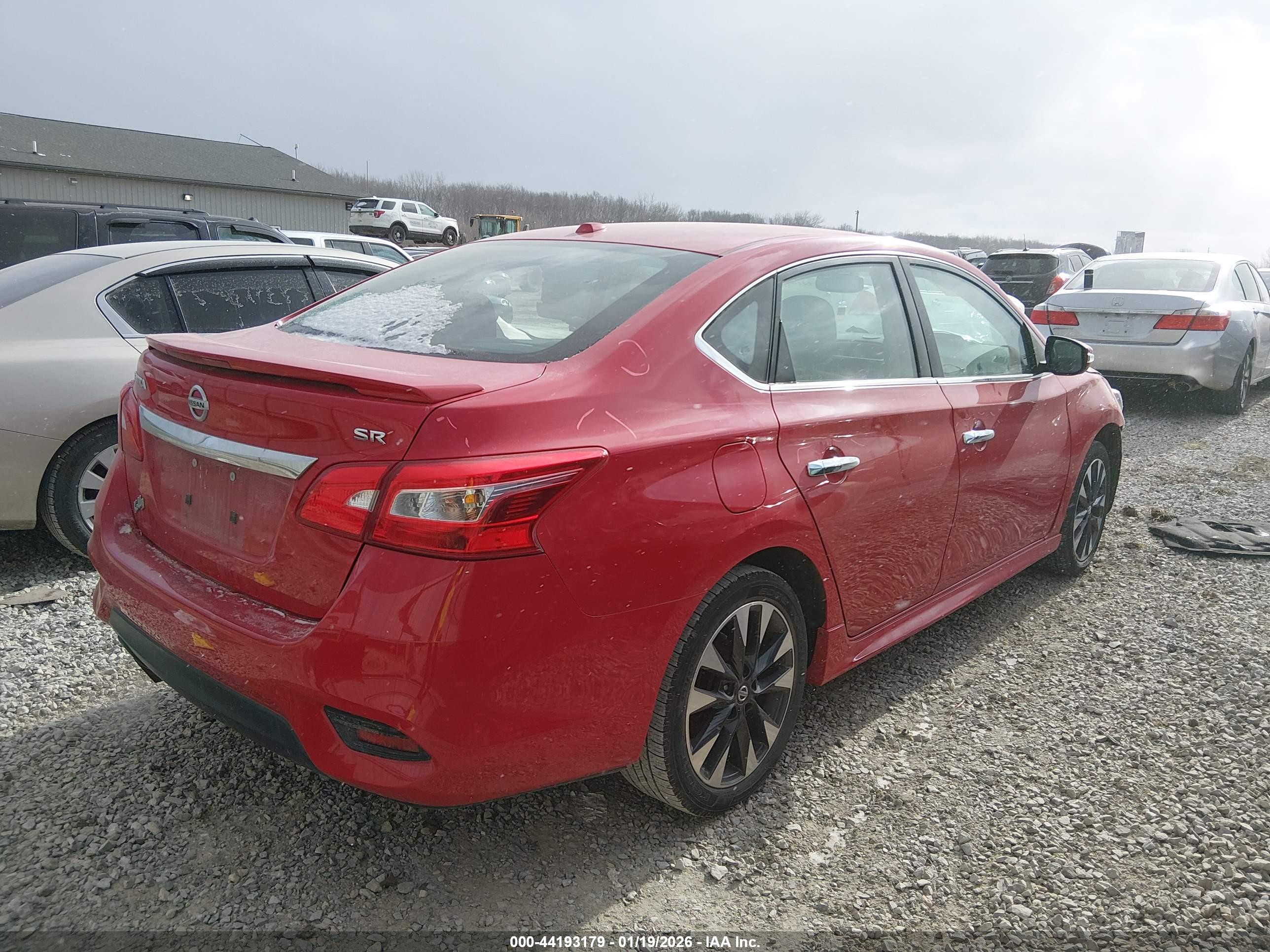 NISSAN SENTRA image 4