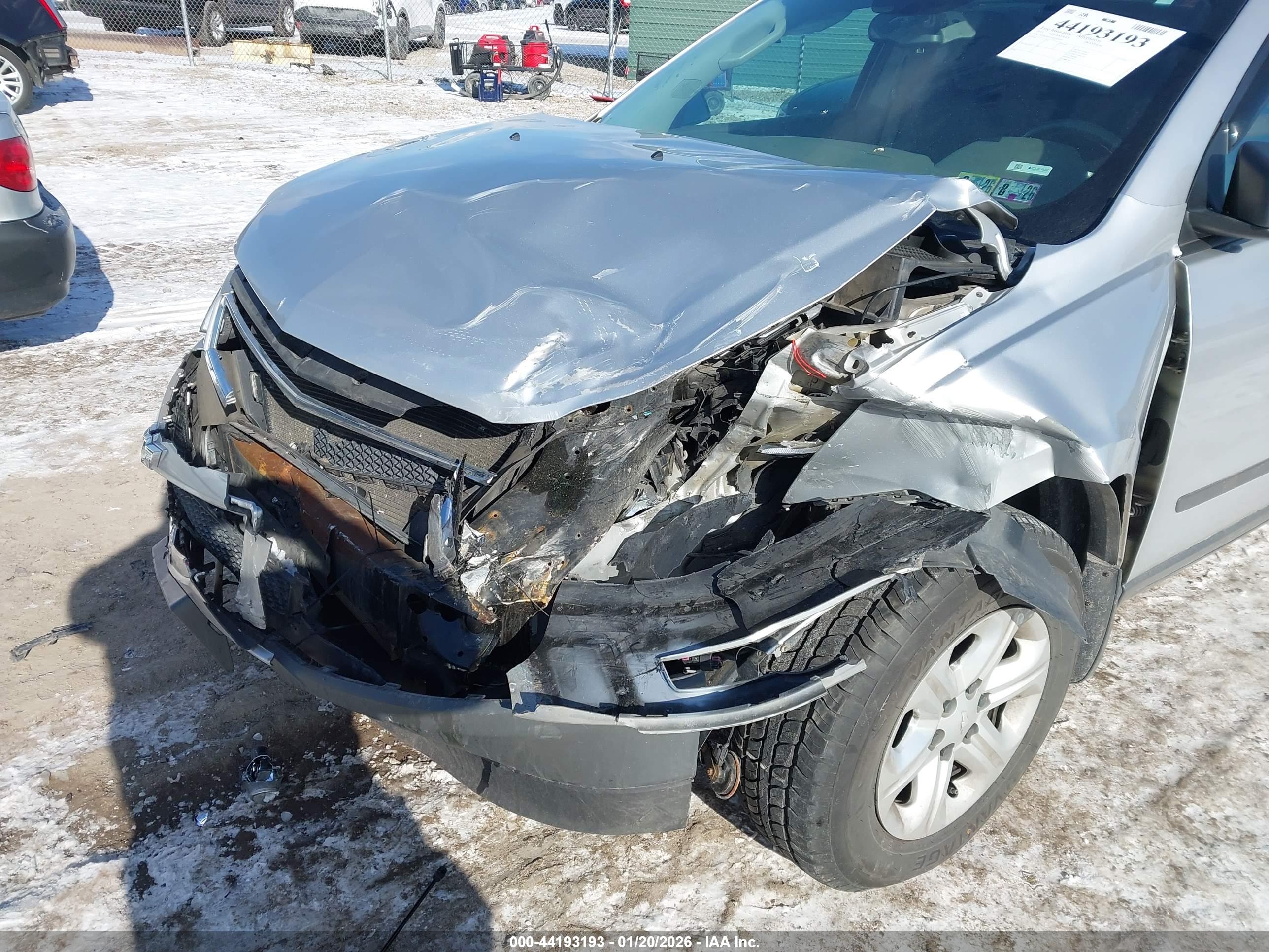 CHEVROLET TRAVERSE image 6