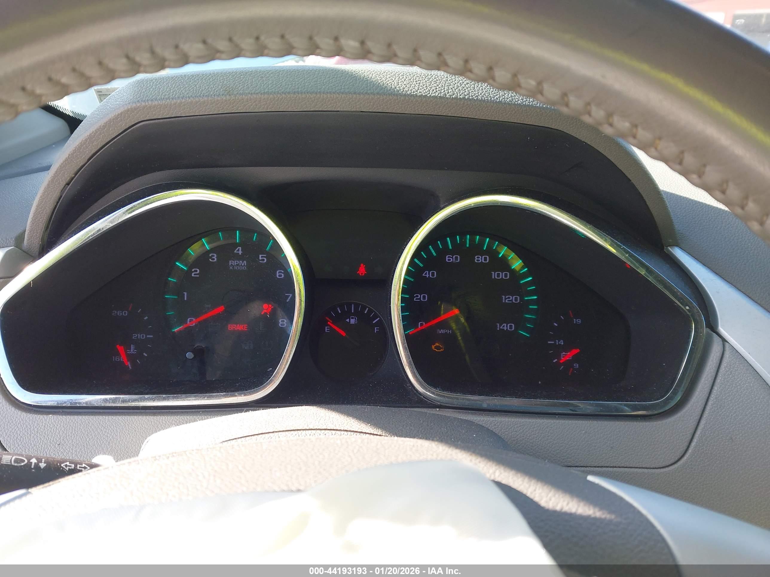 CHEVROLET TRAVERSE image 7