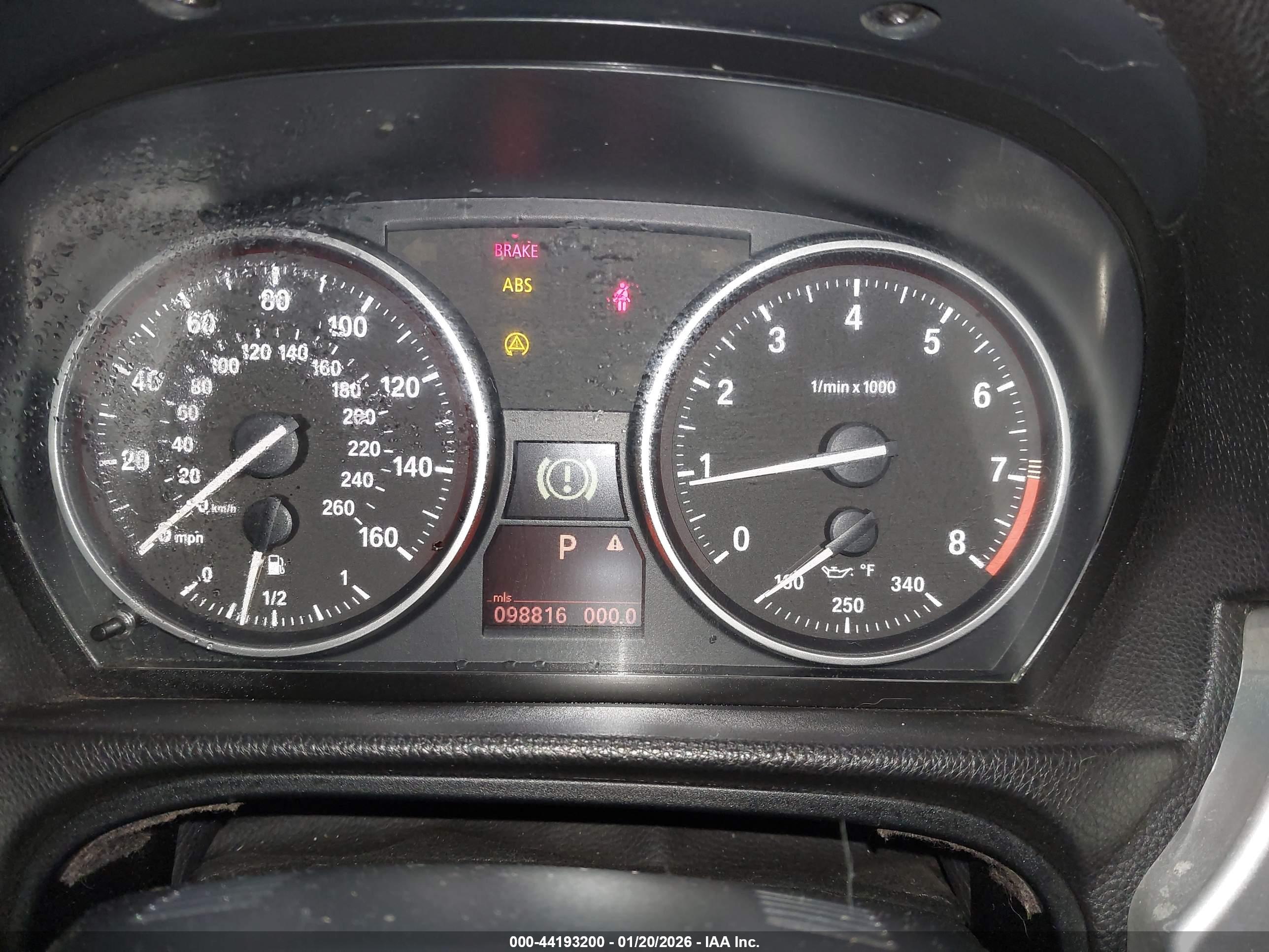 BMW 335I image 7