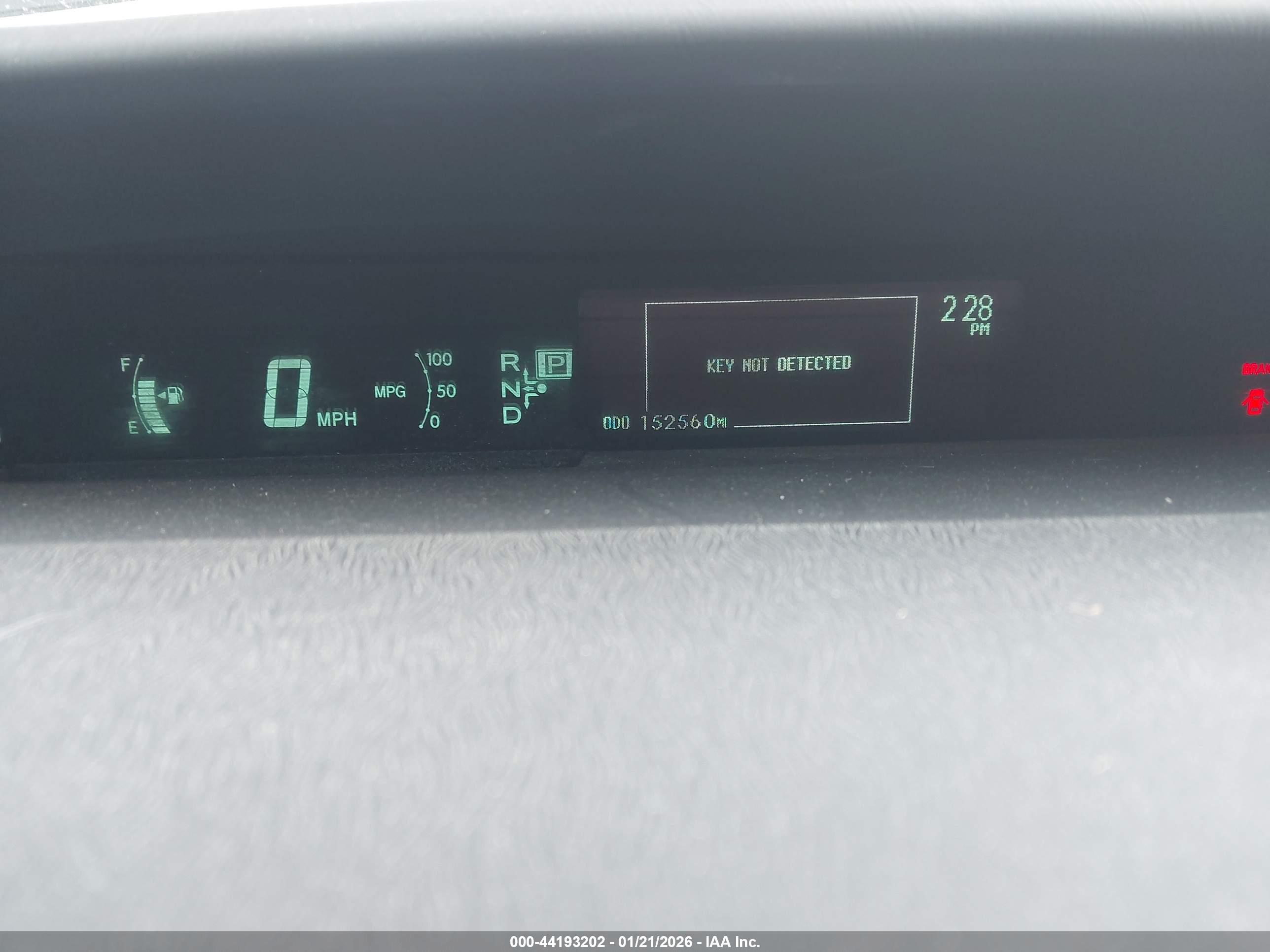 TOYOTA PRIUS image 6
