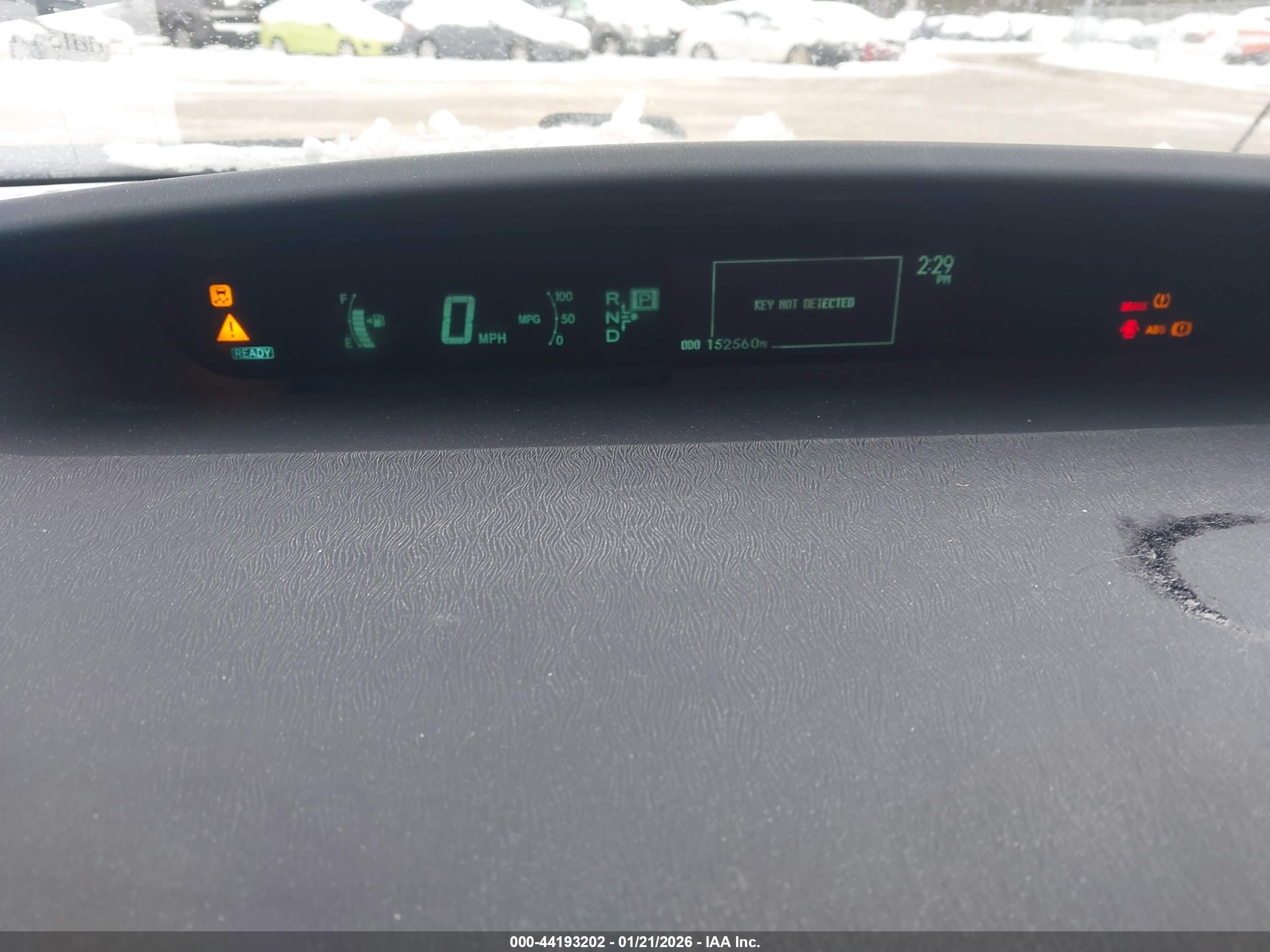 TOYOTA PRIUS image 7