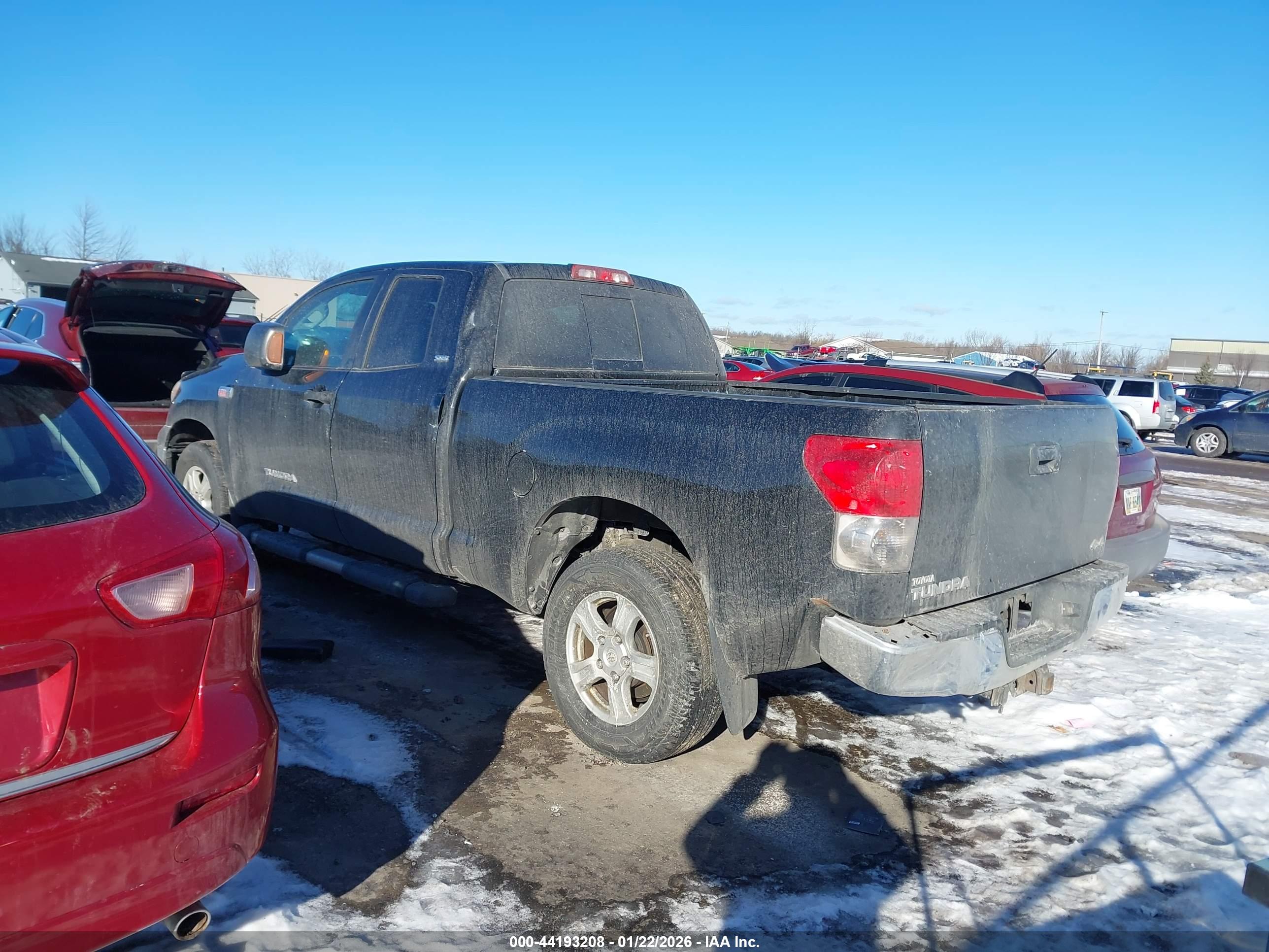TOYOTA TUNDRA image 3
