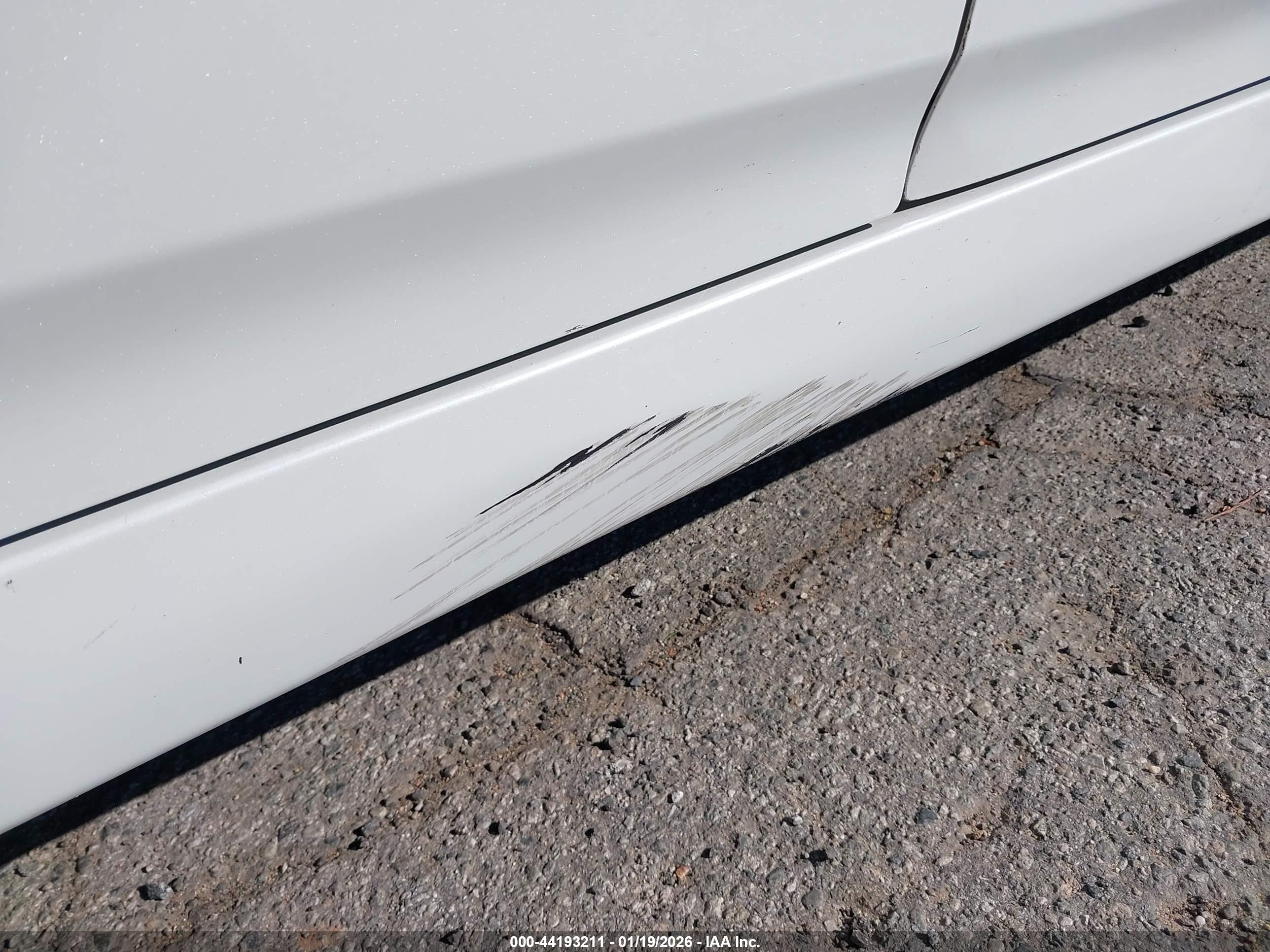TOYOTA PRIUS image 6