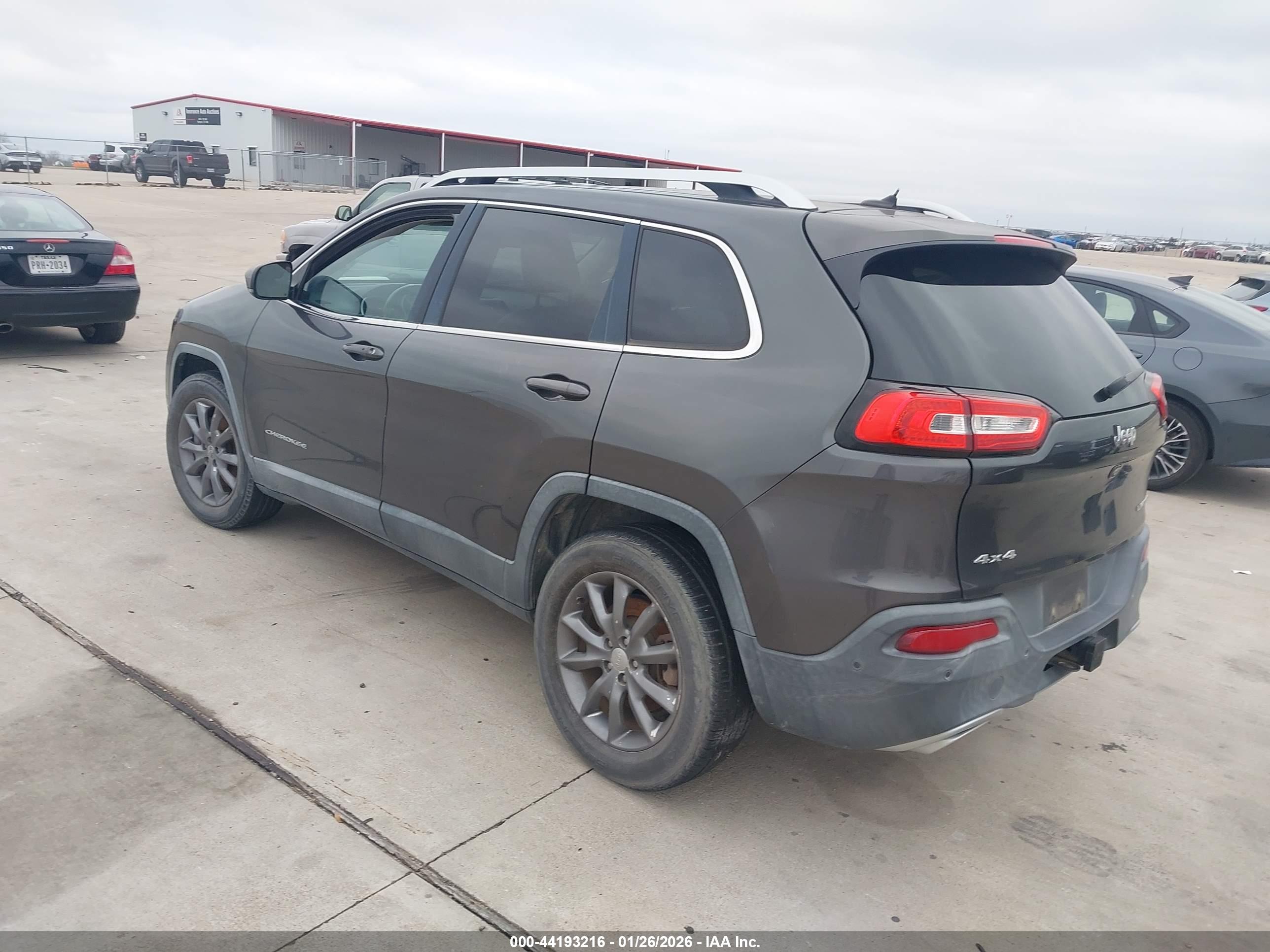 JEEP CHEROKEE image 3