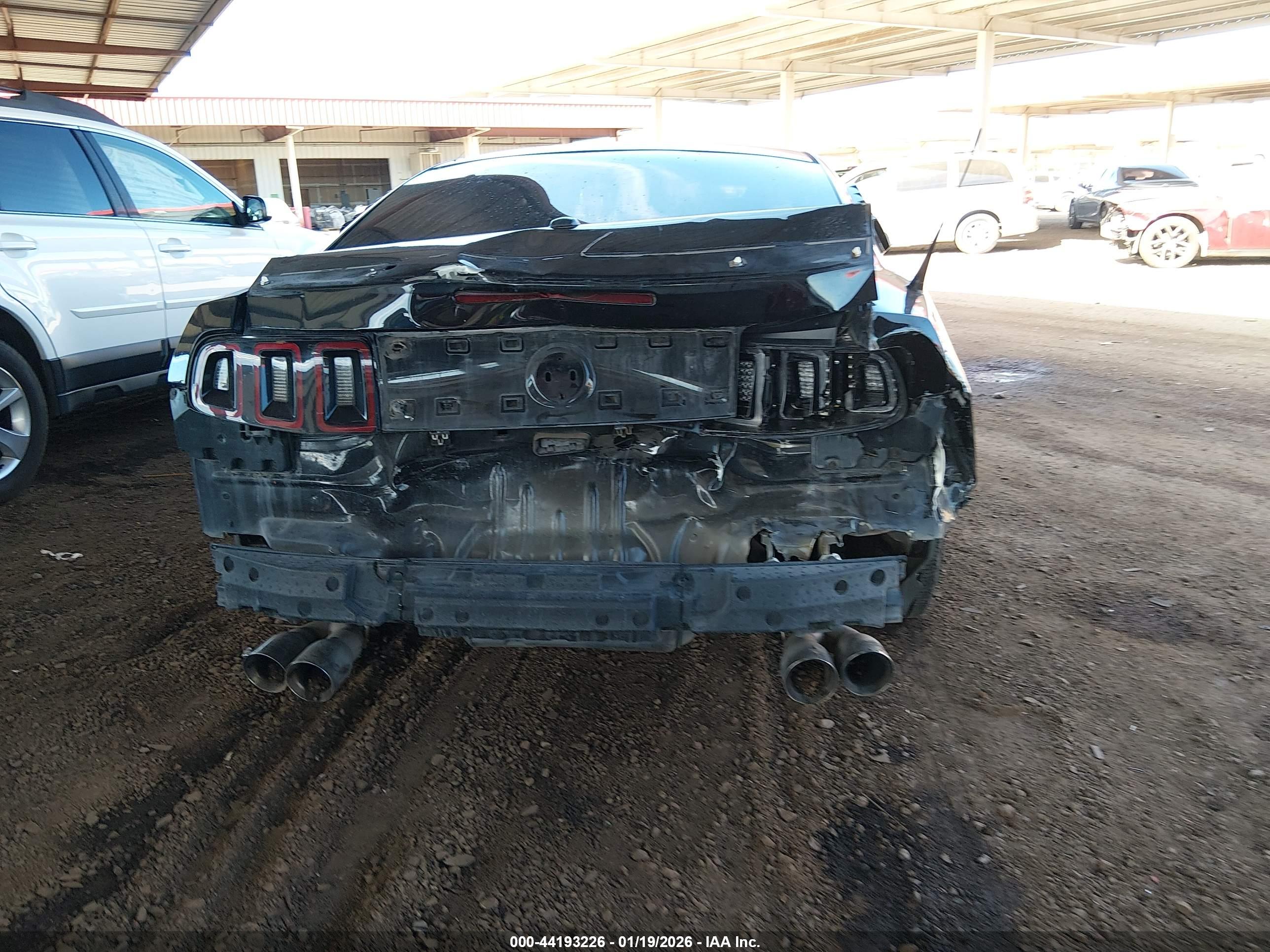FORD MUSTANG image 6