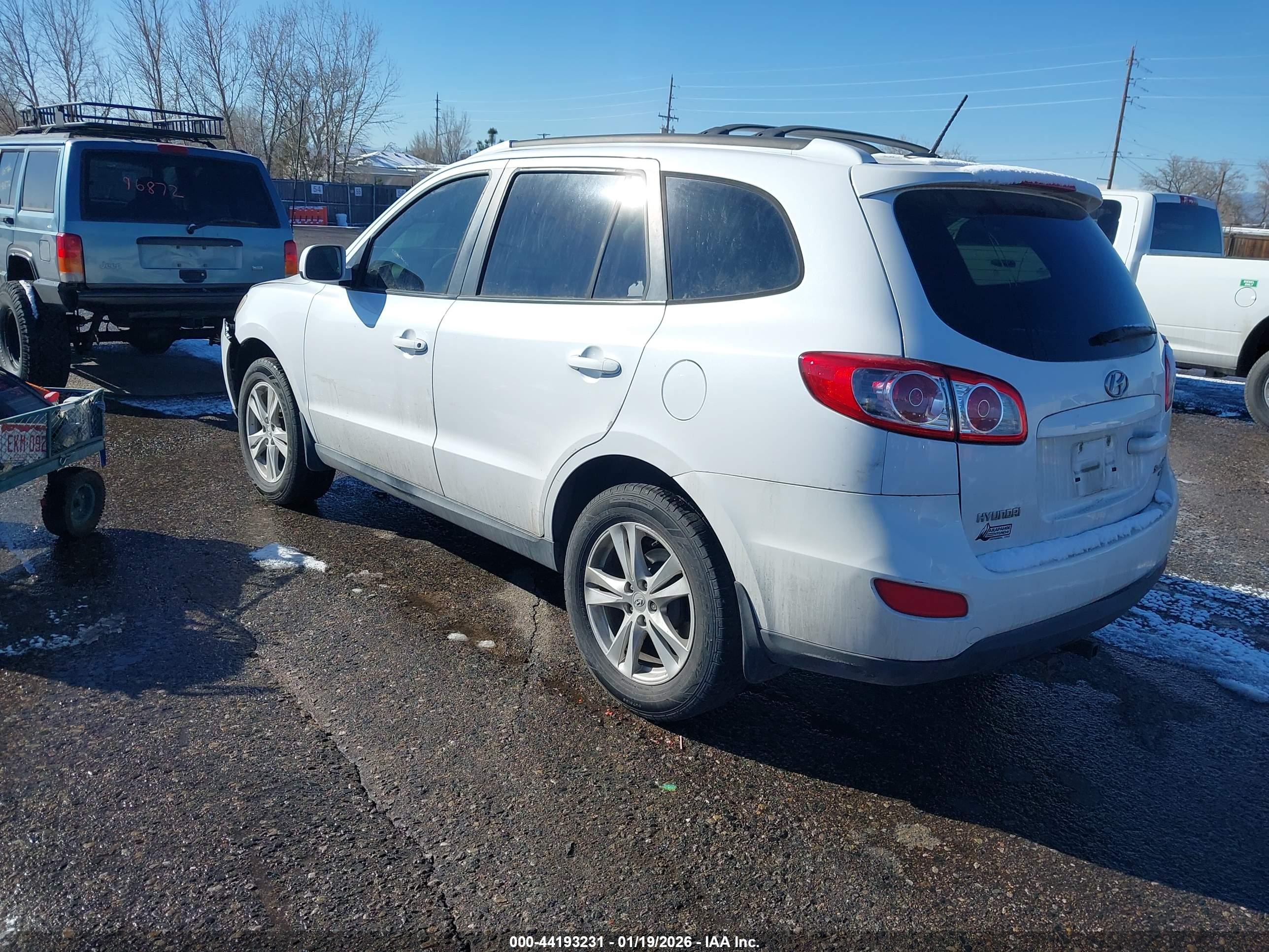 HYUNDAI SANTA image 3