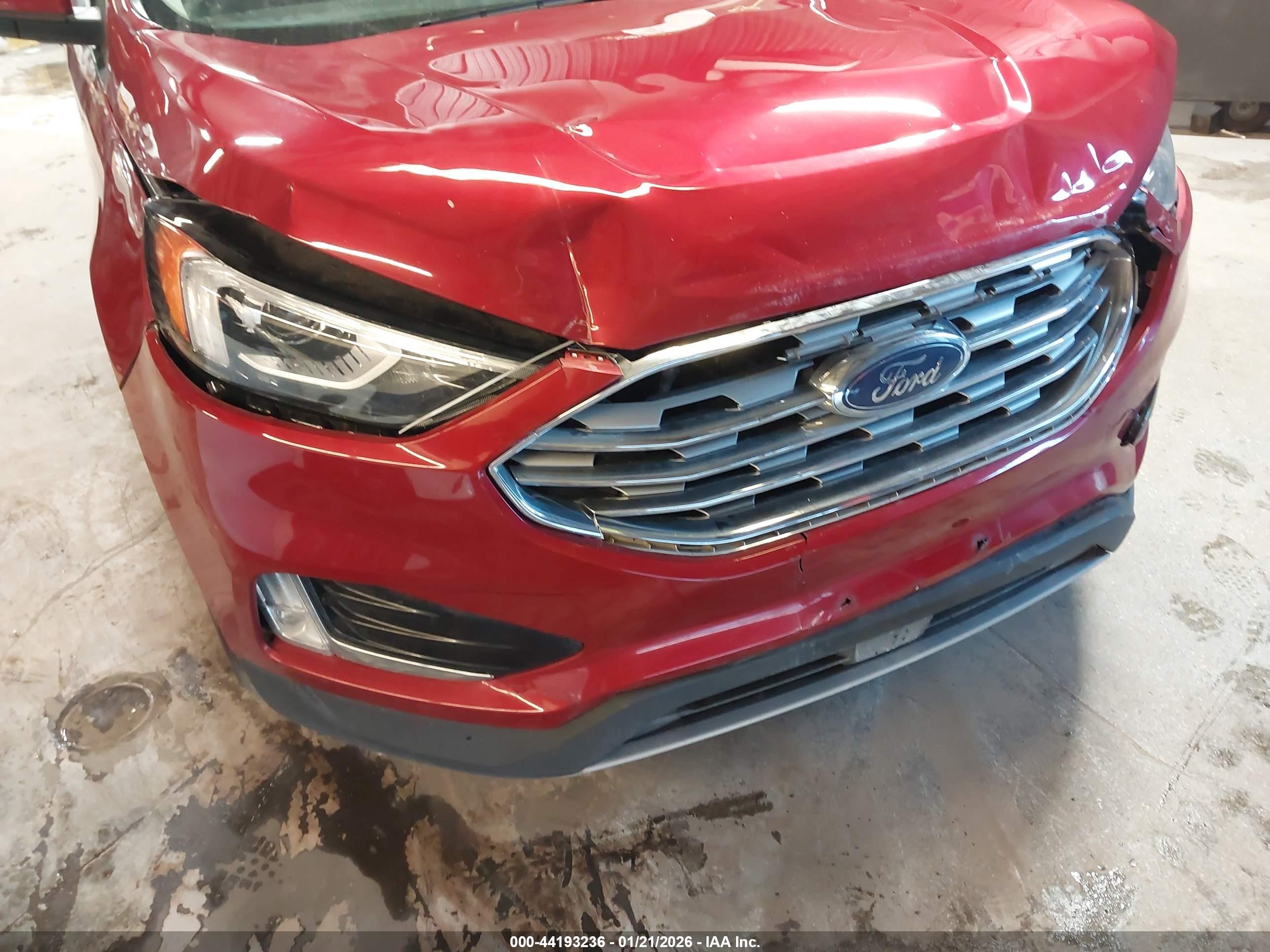 FORD EDGE image 6