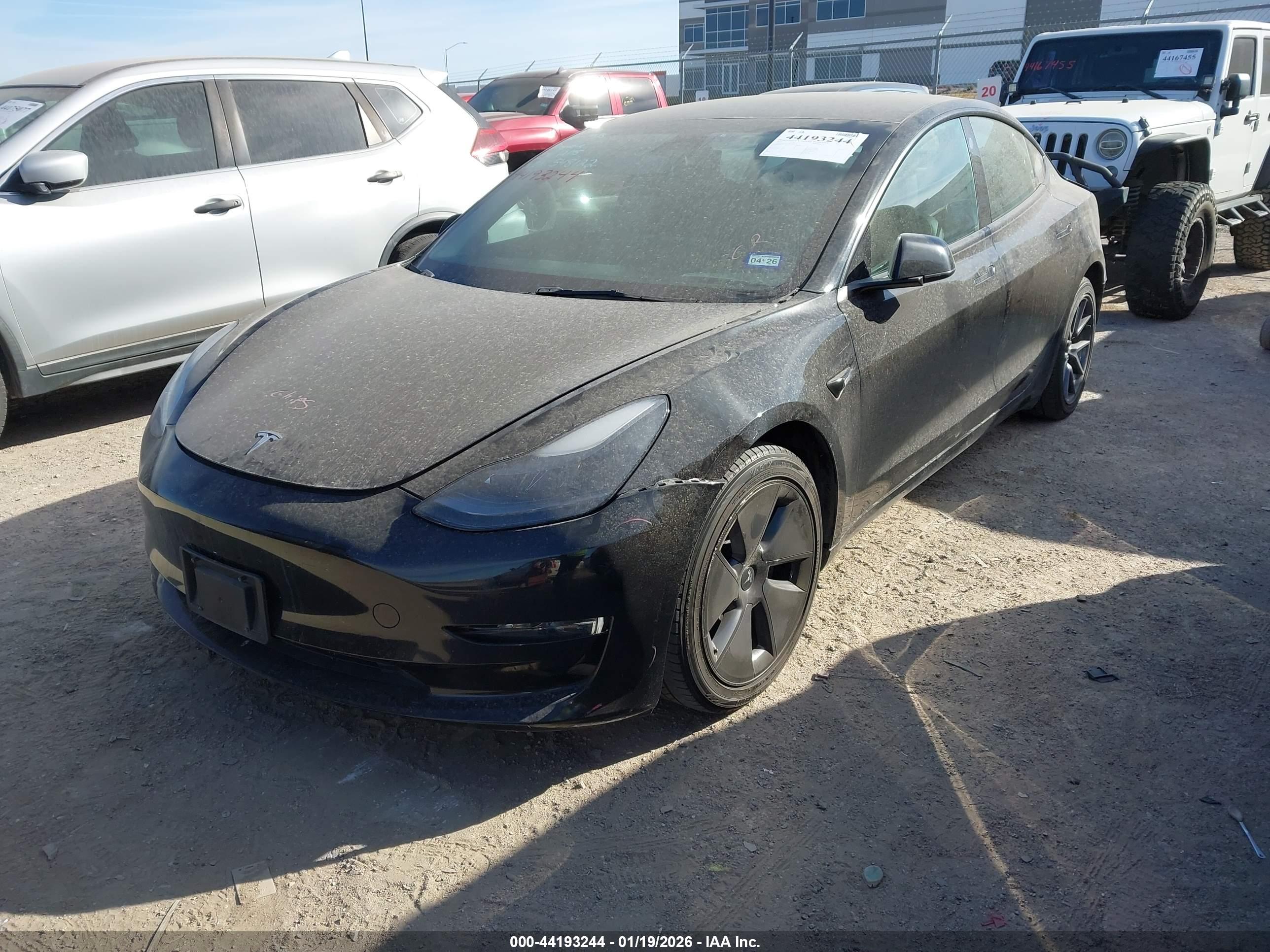 TESLA MODEL image 2