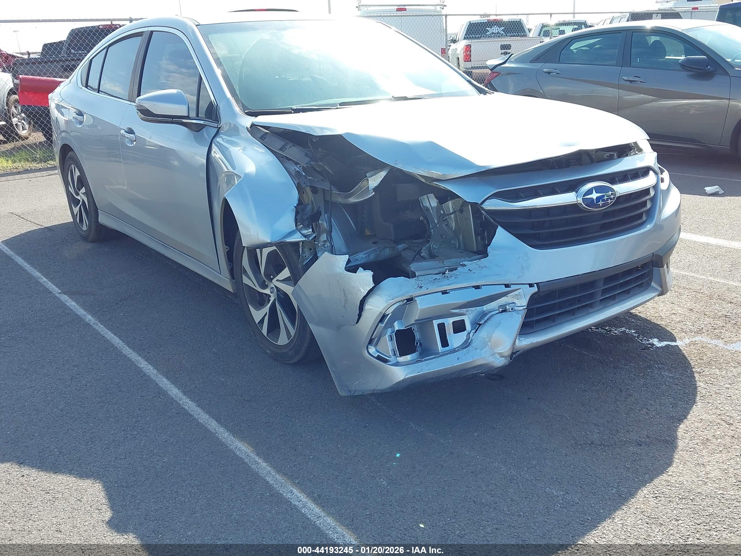 SUBARU LEGACY image 6