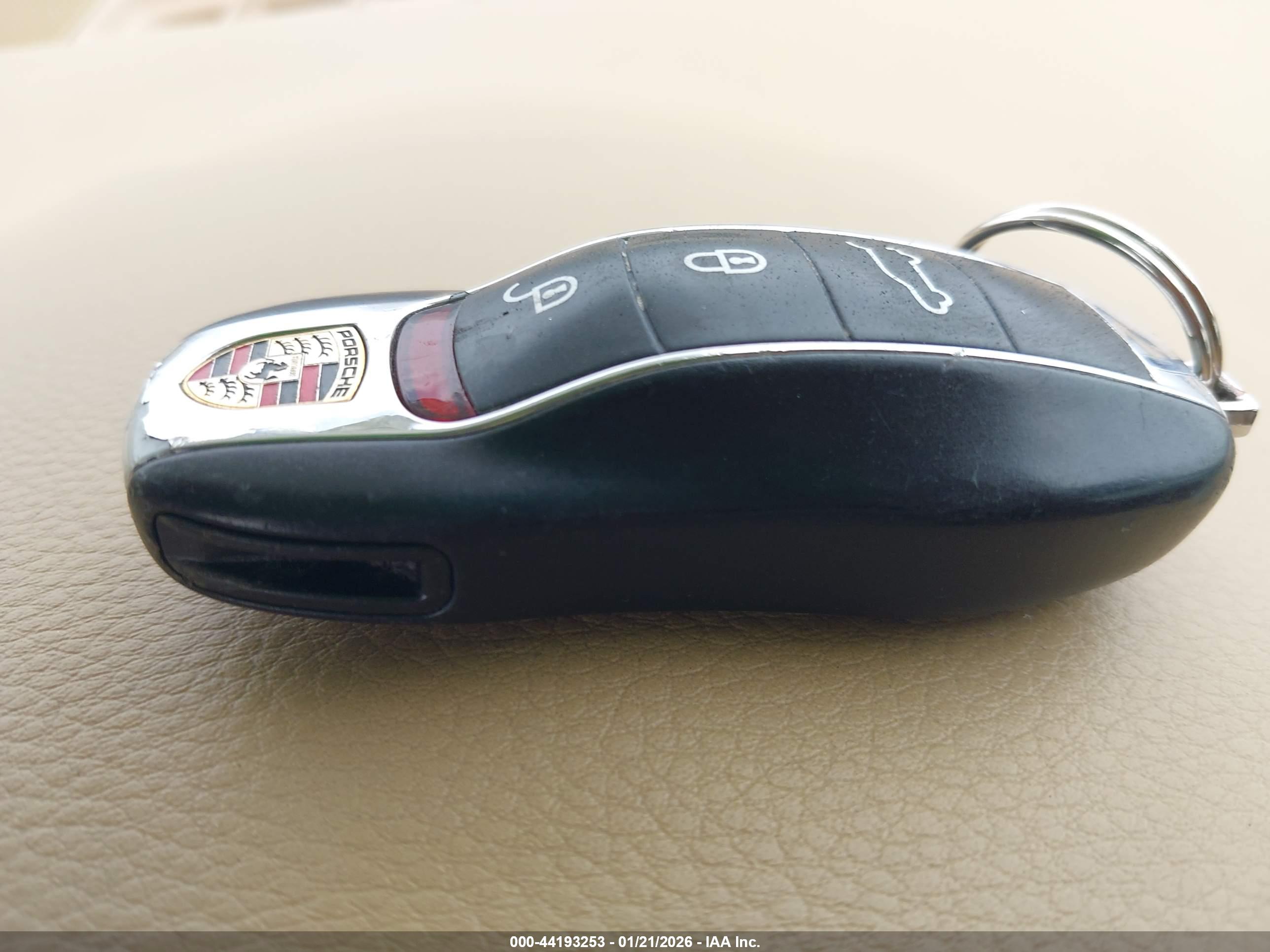PORSCHE CAYENNE image 11
