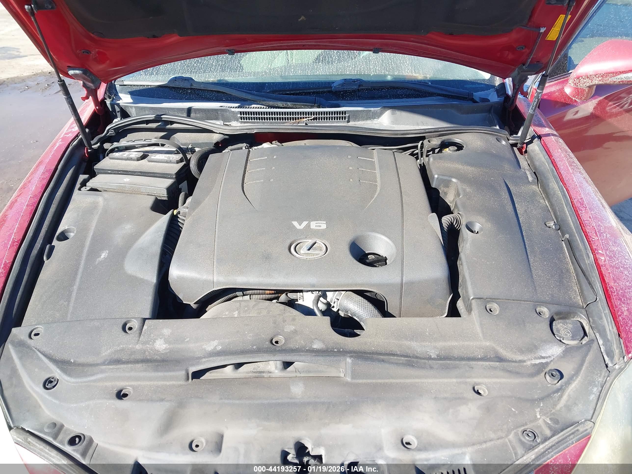 LEXUS IS image 10