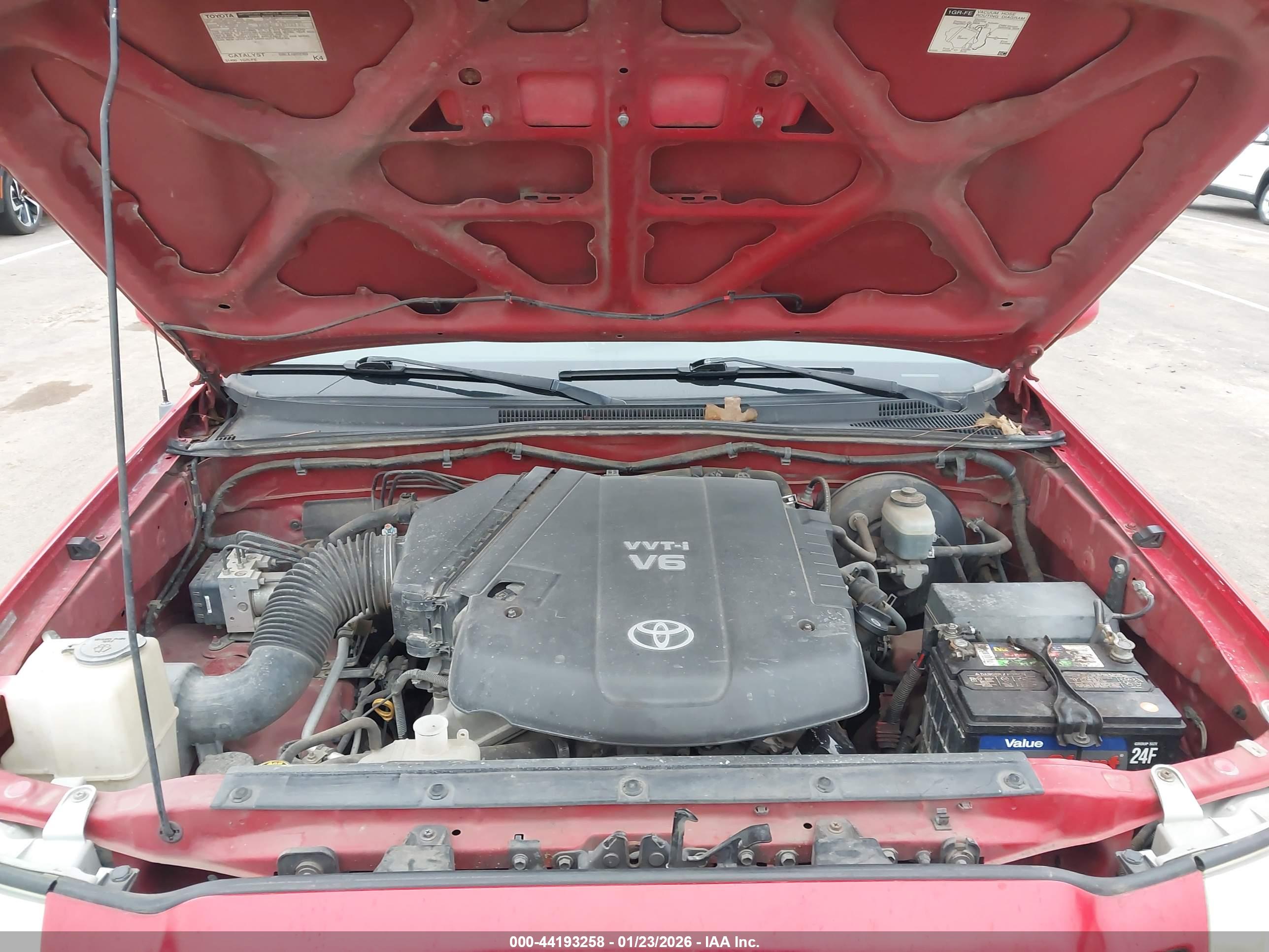 TOYOTA TACOMA image 10