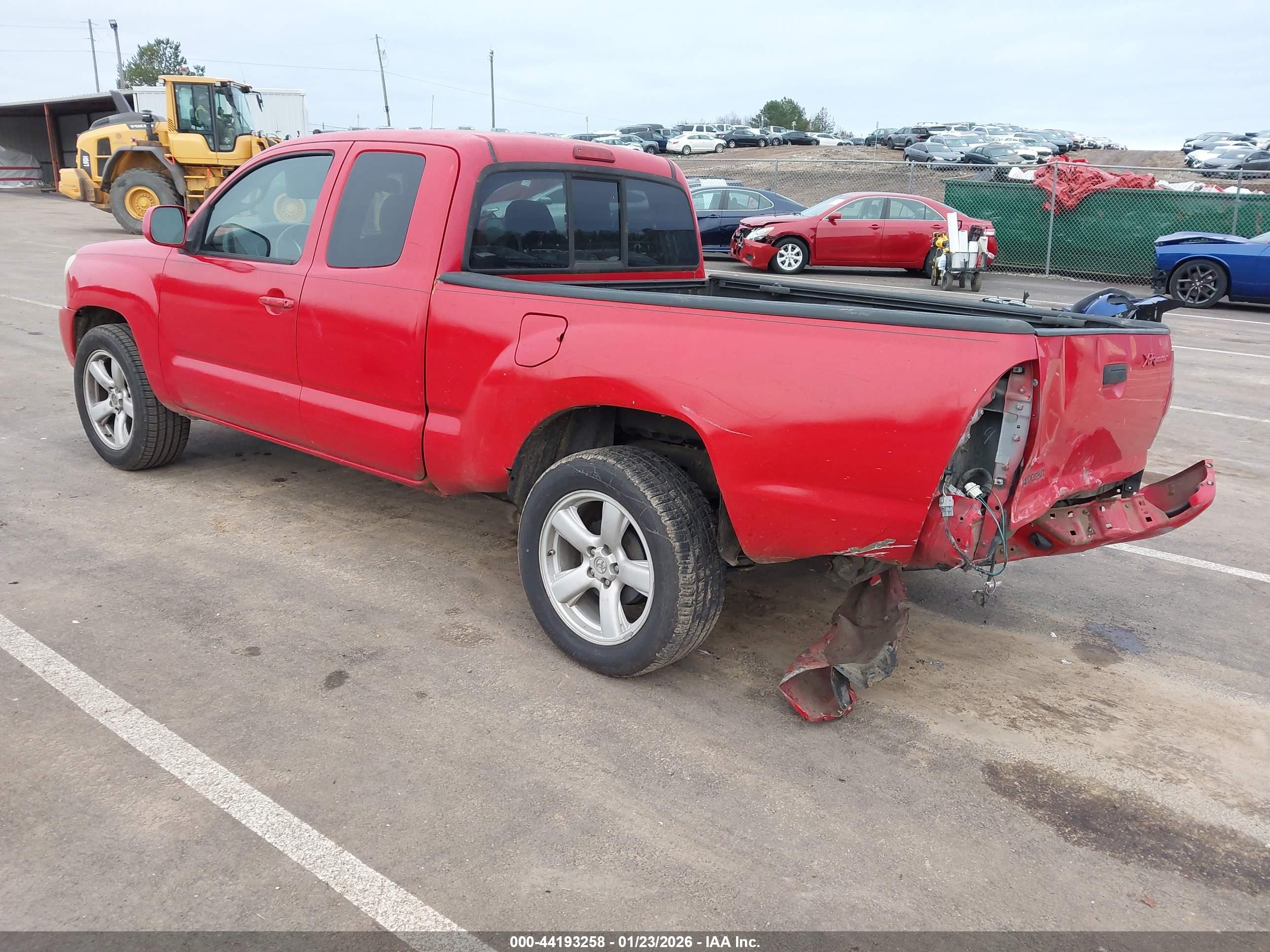 TOYOTA TACOMA image 3