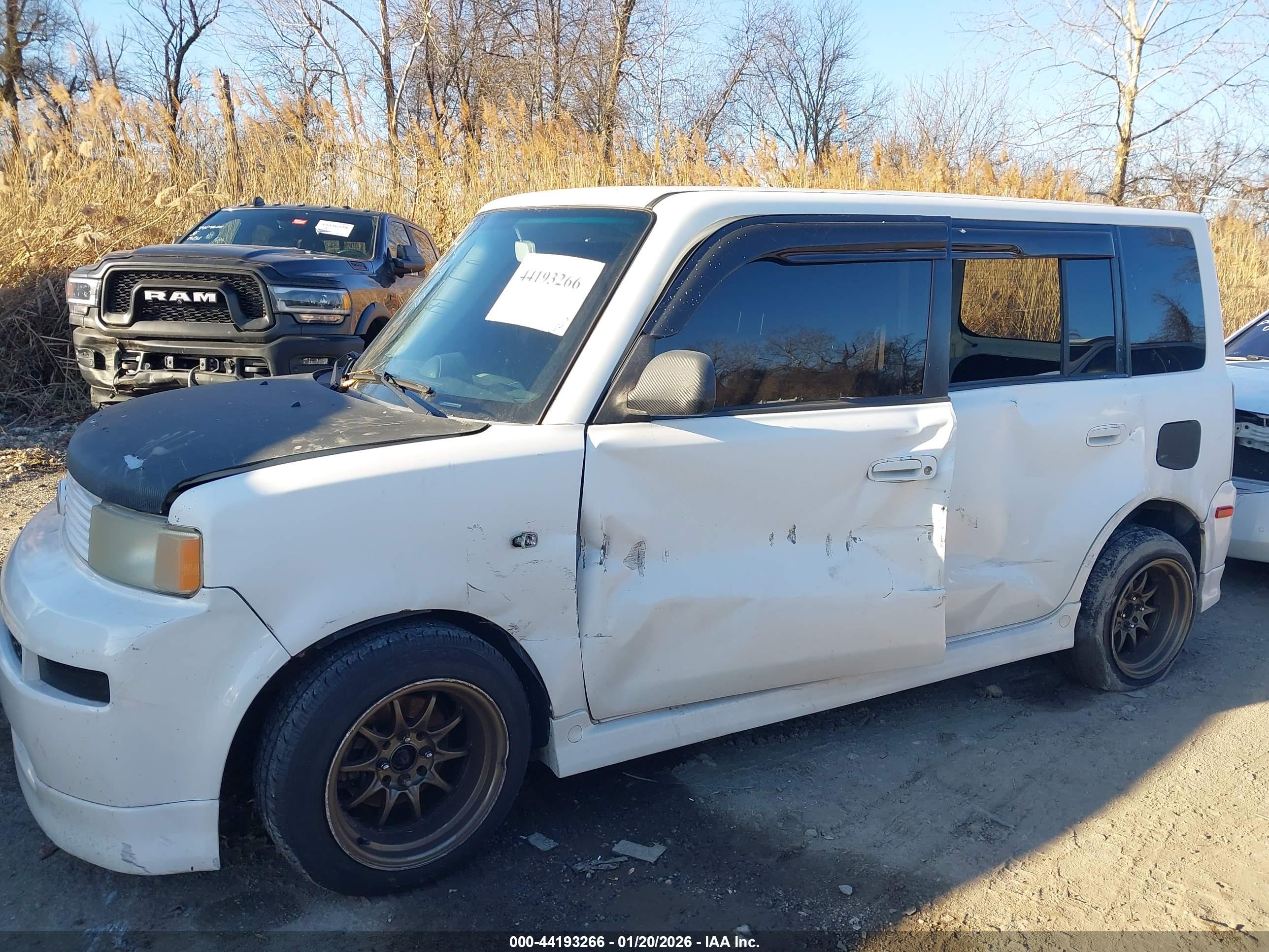 SCION XB image 6