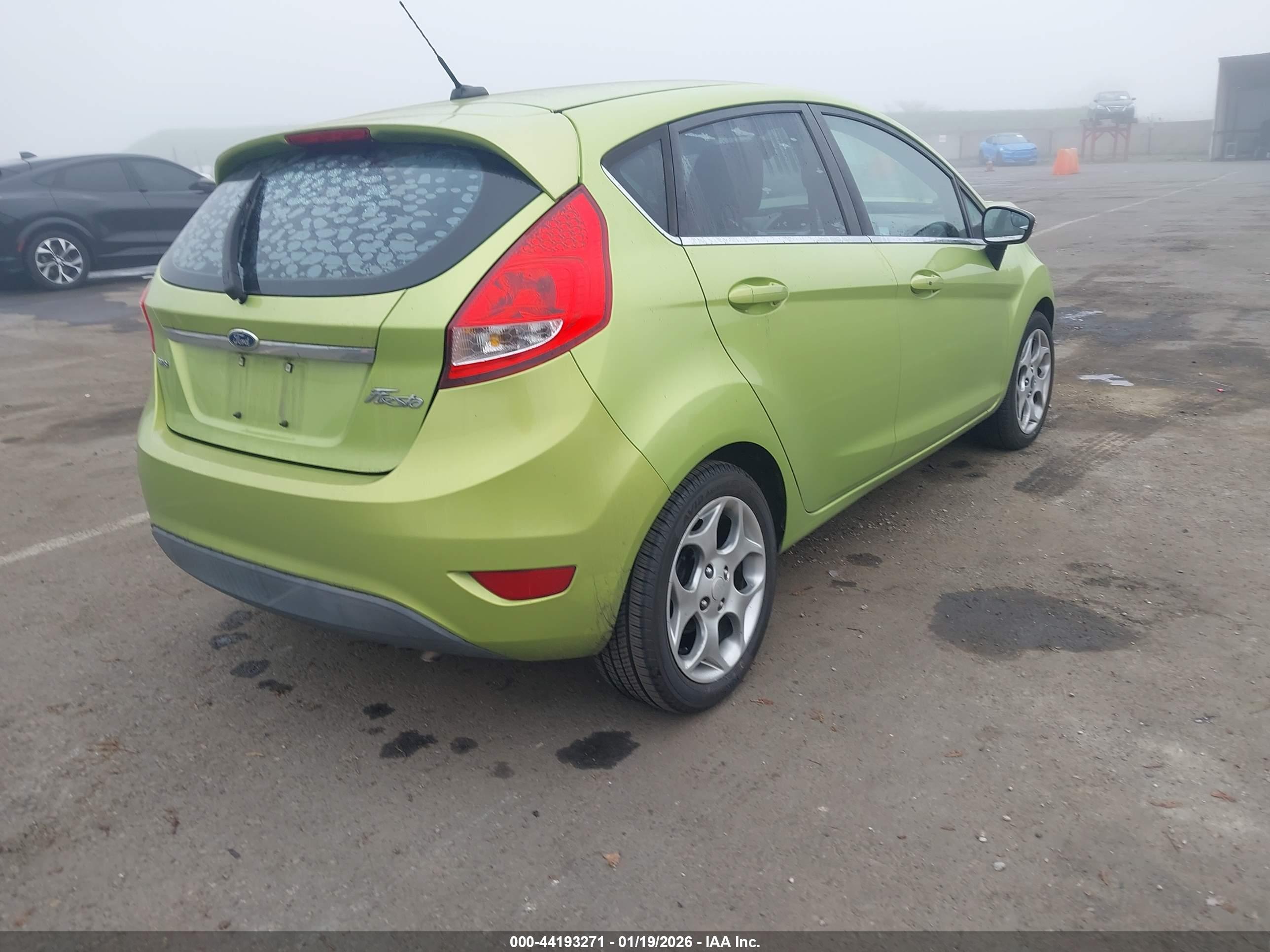 FORD FIESTA image 4