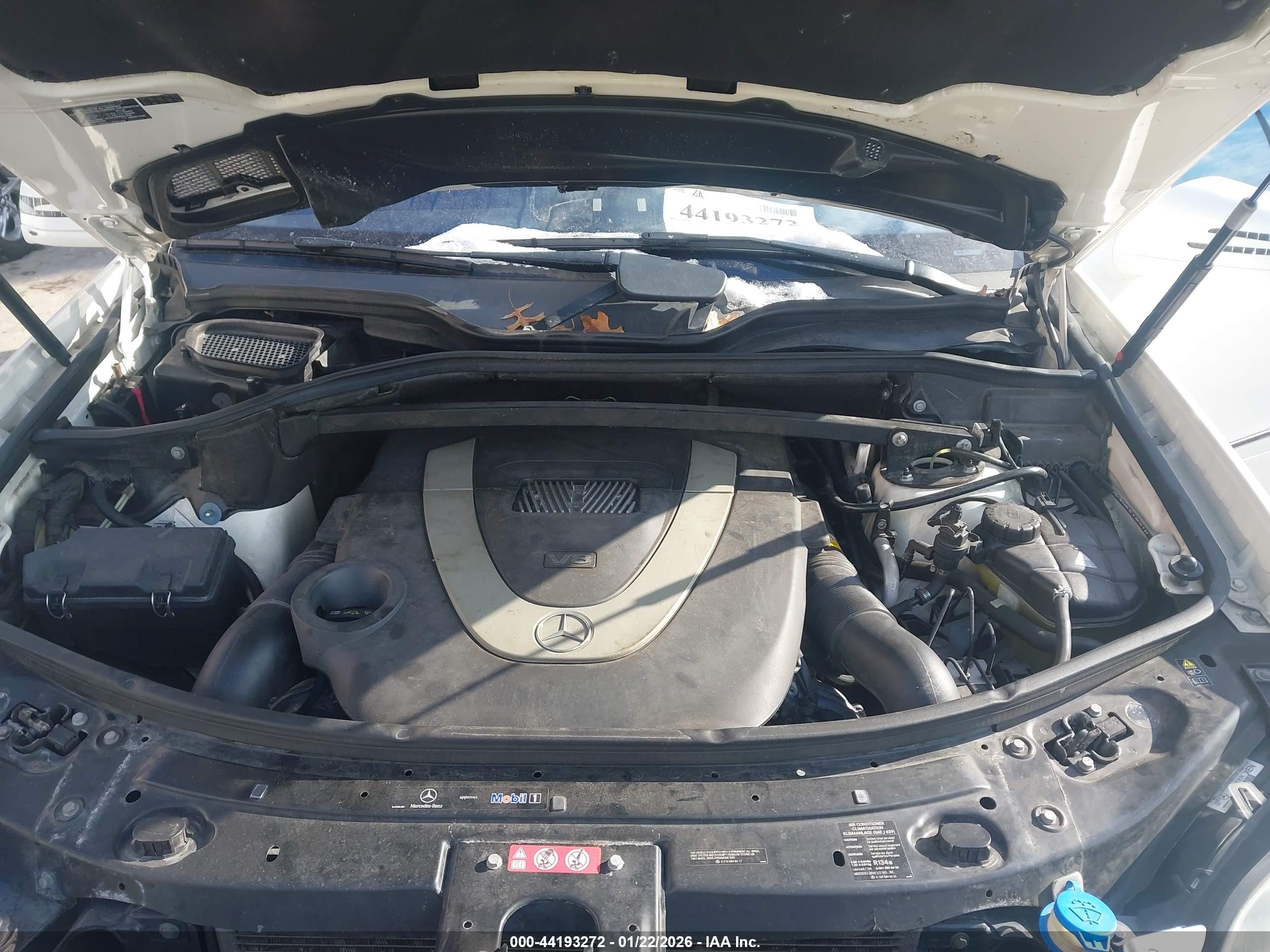 MERCEDES-BENZ GL image 10