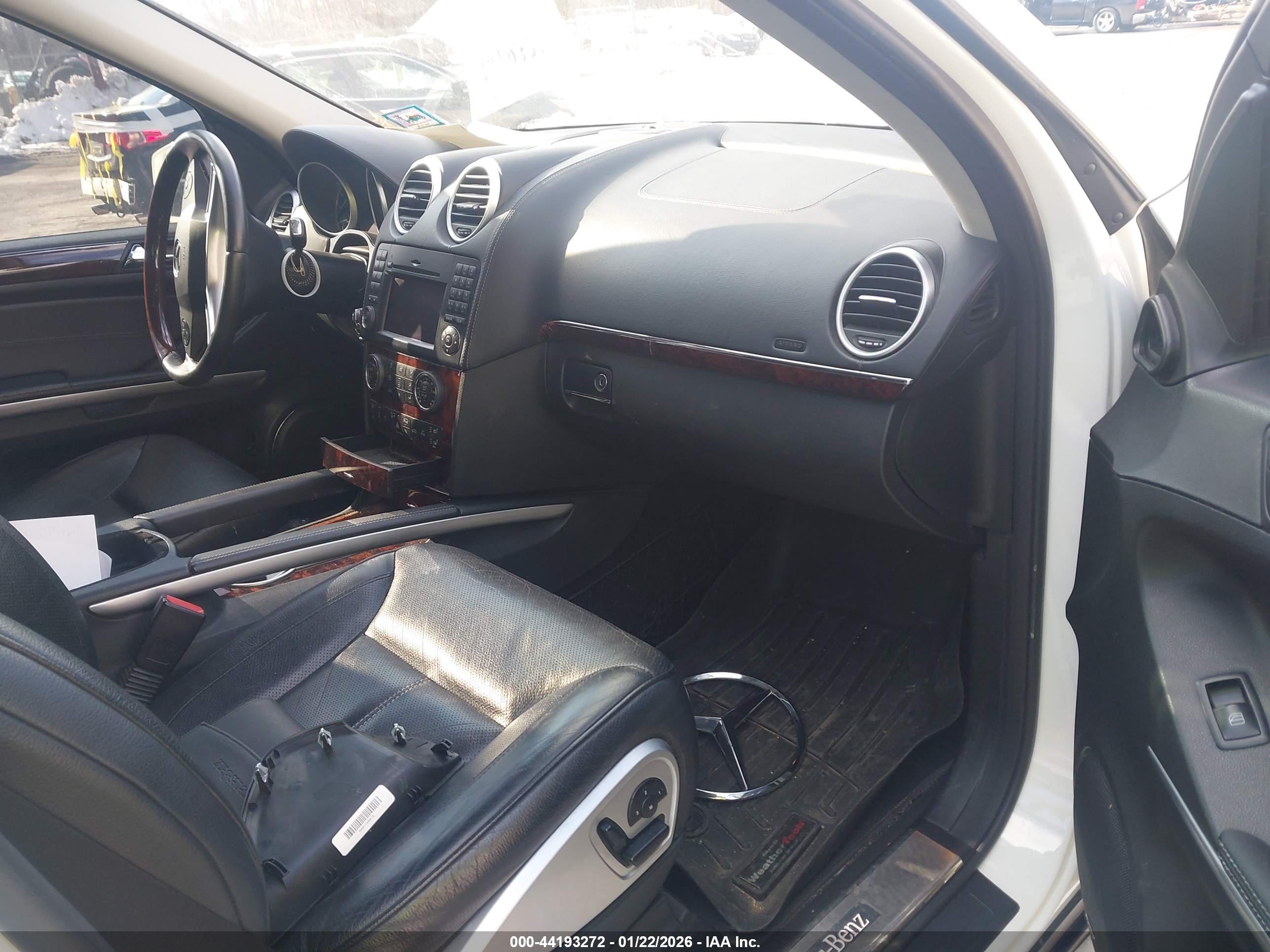 MERCEDES-BENZ GL image 5