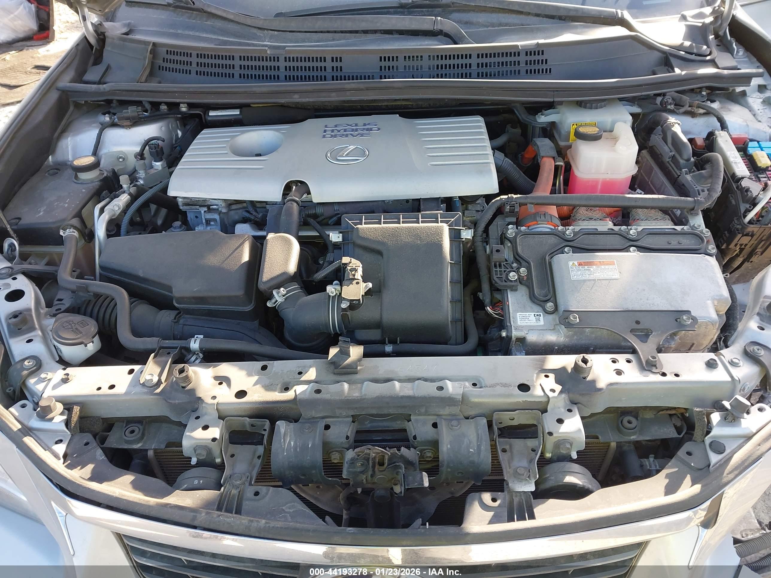 LEXUS CT image 10