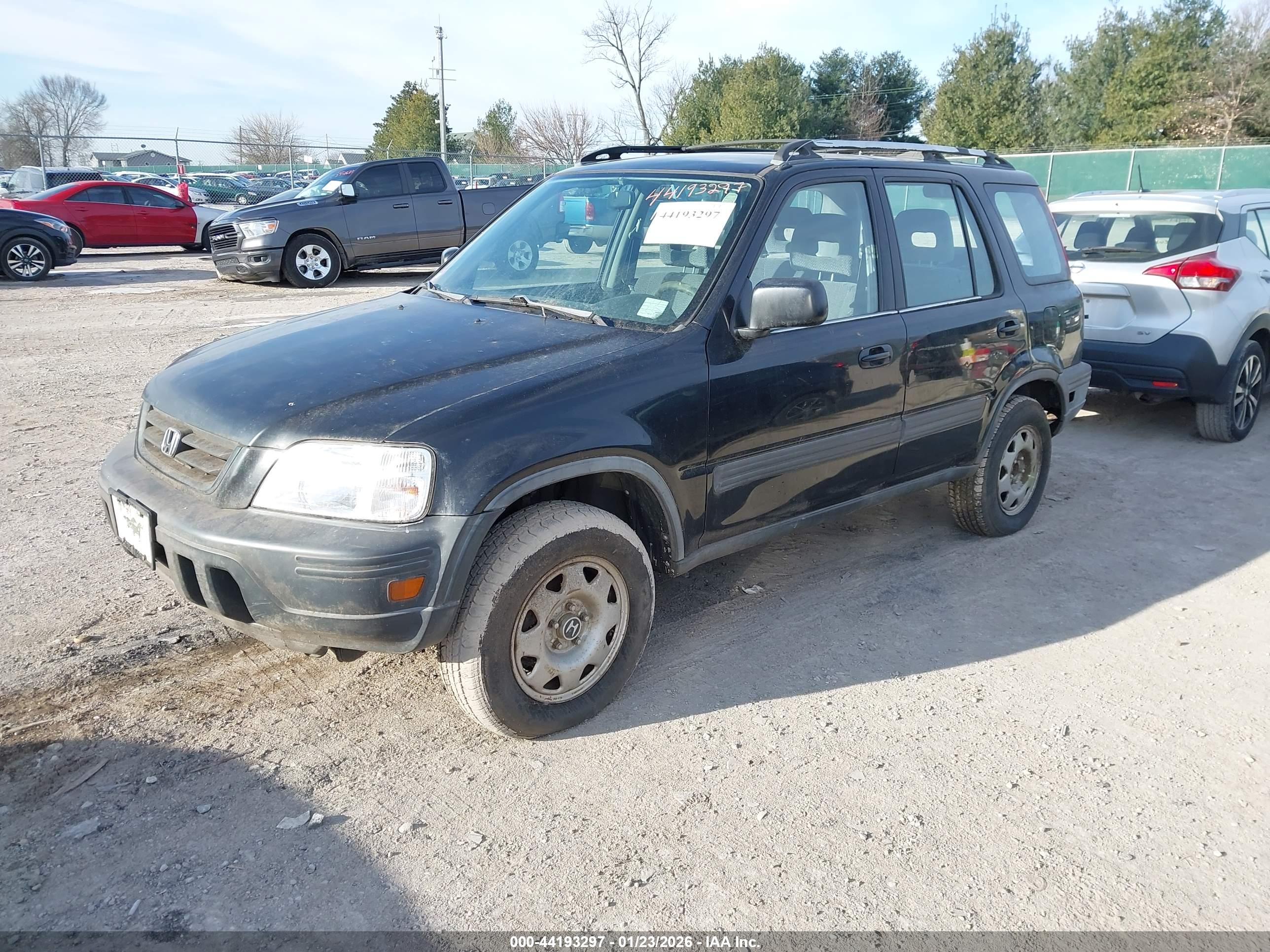 HONDA CR-V image 2