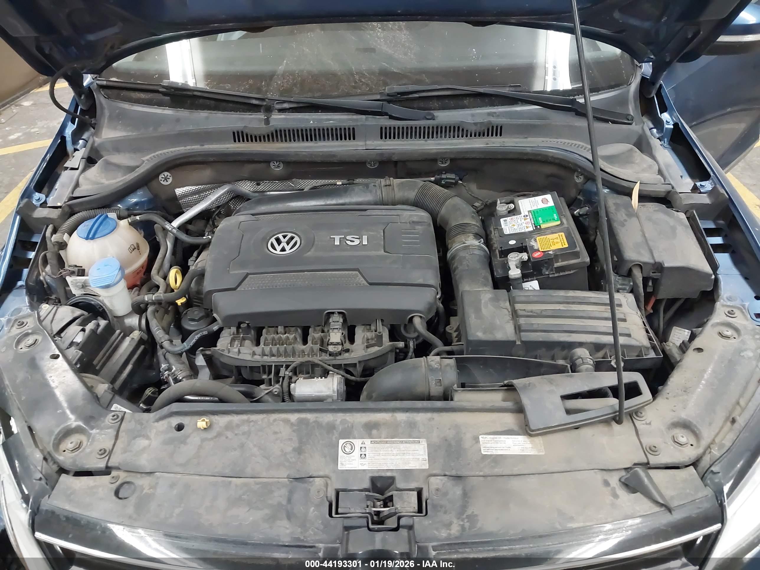 VOLKSWAGEN JETTA image 10