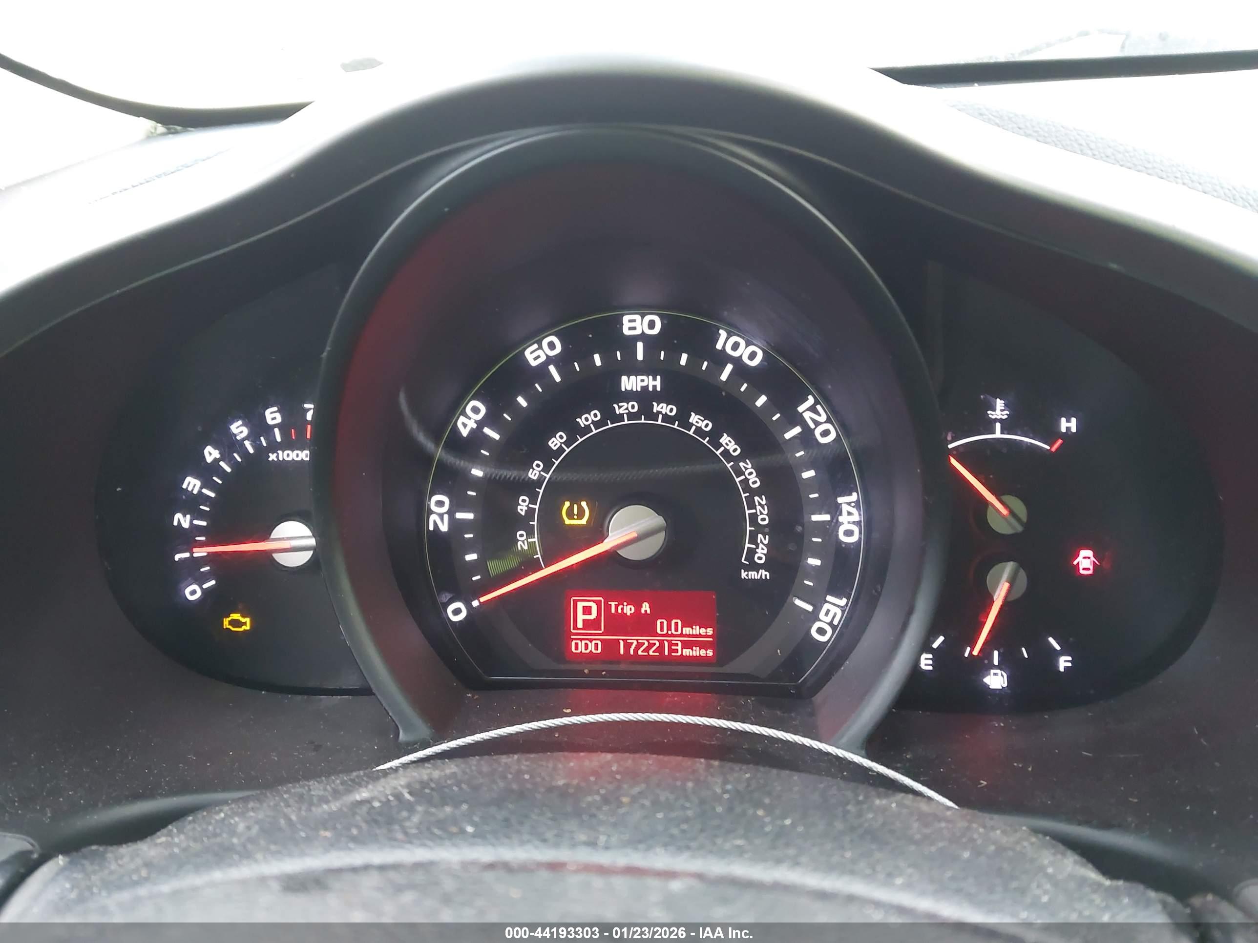 KIA SPORTAGE image 7